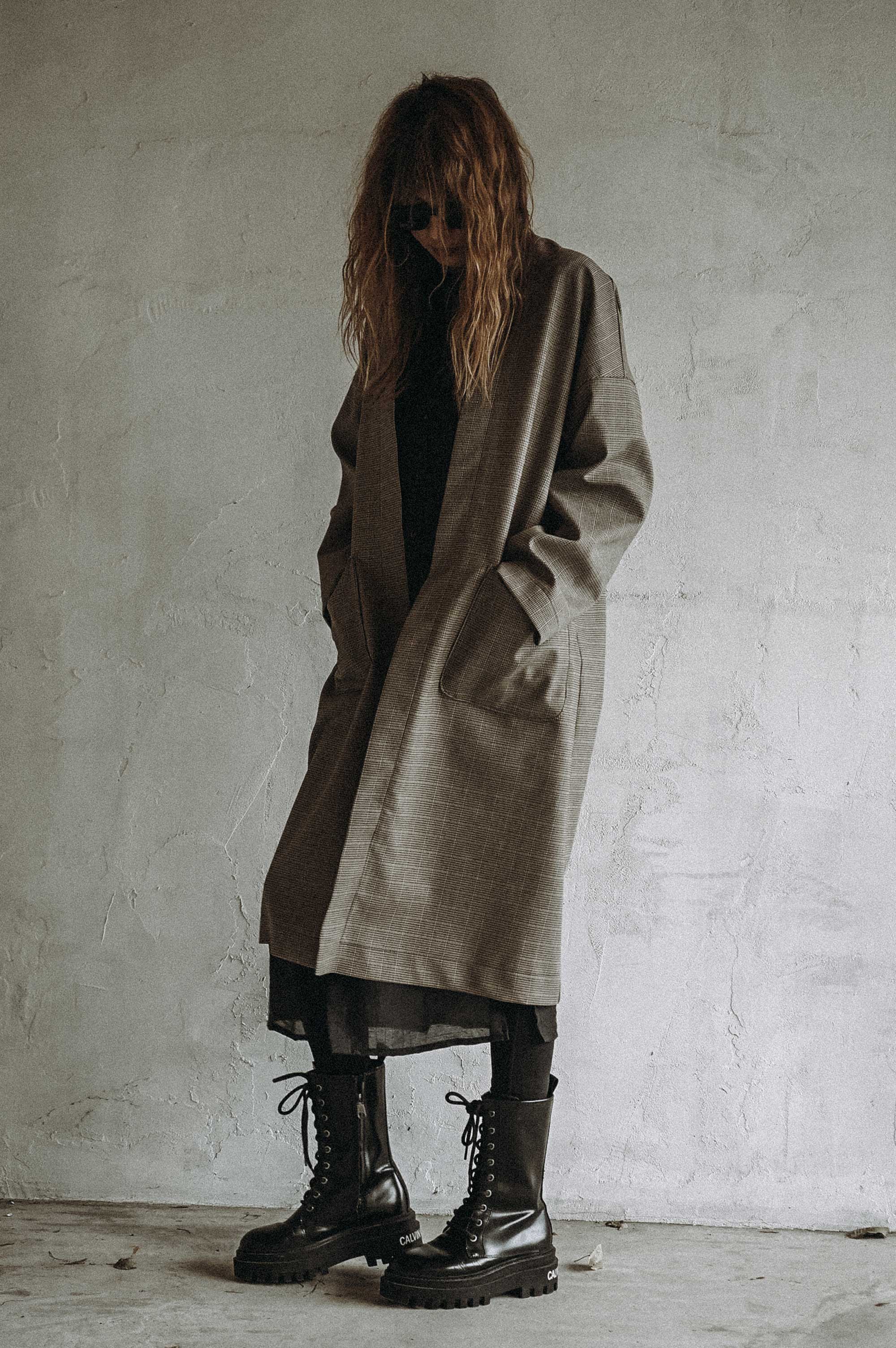 MAUN TRENCH