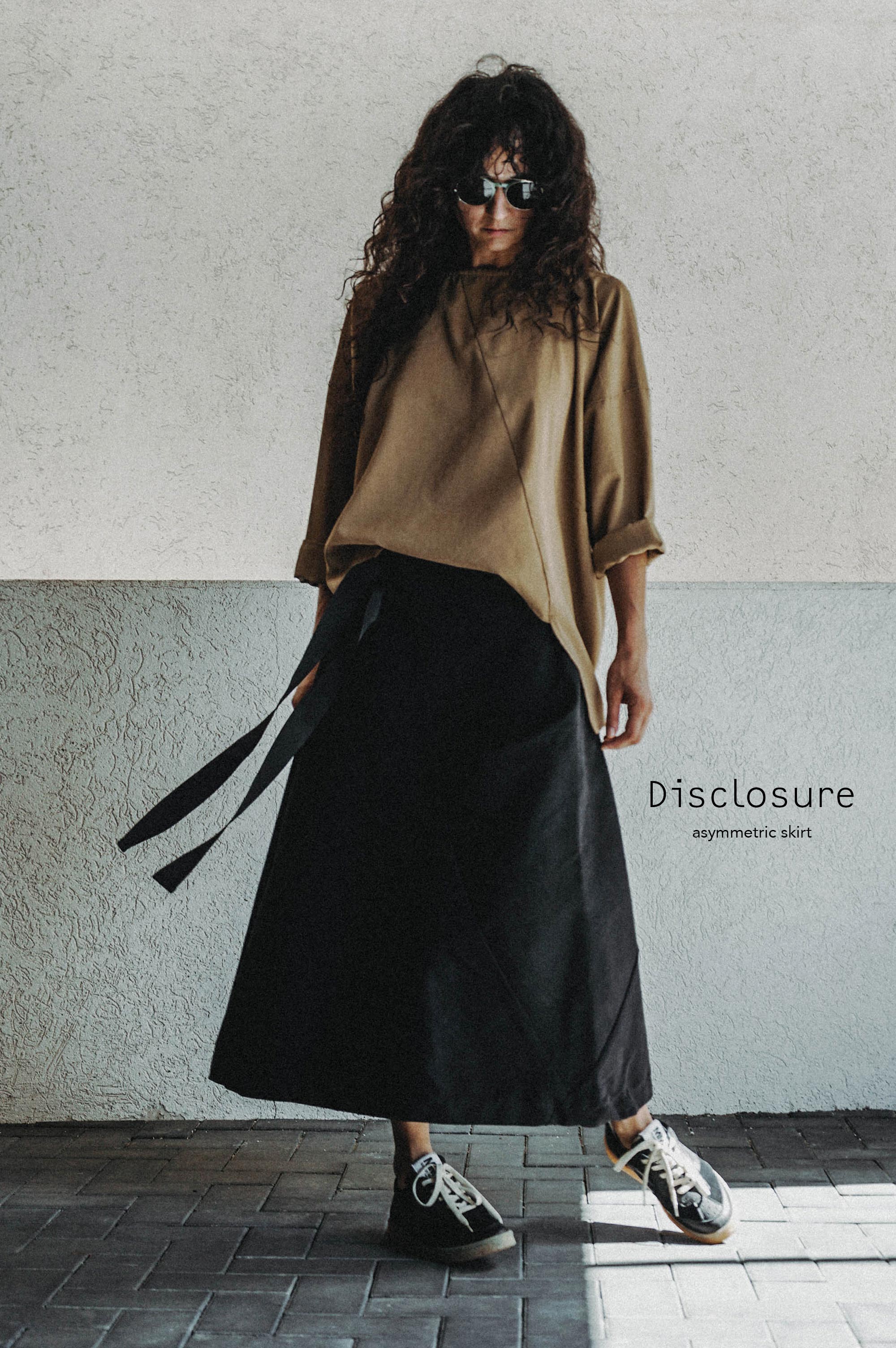 Disclosure Asymmetric Skirt