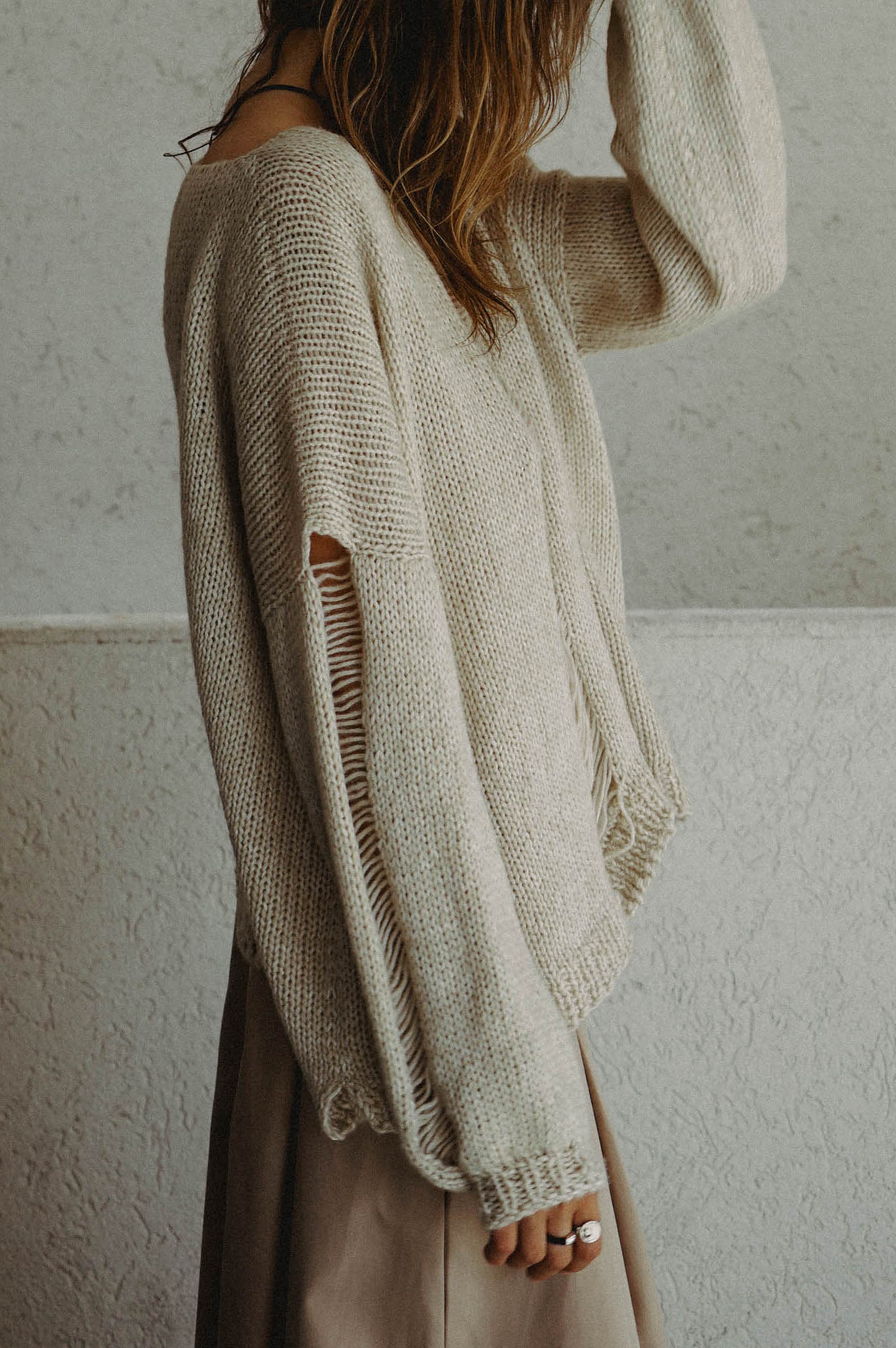 Horizontal O Hand Knitted Top