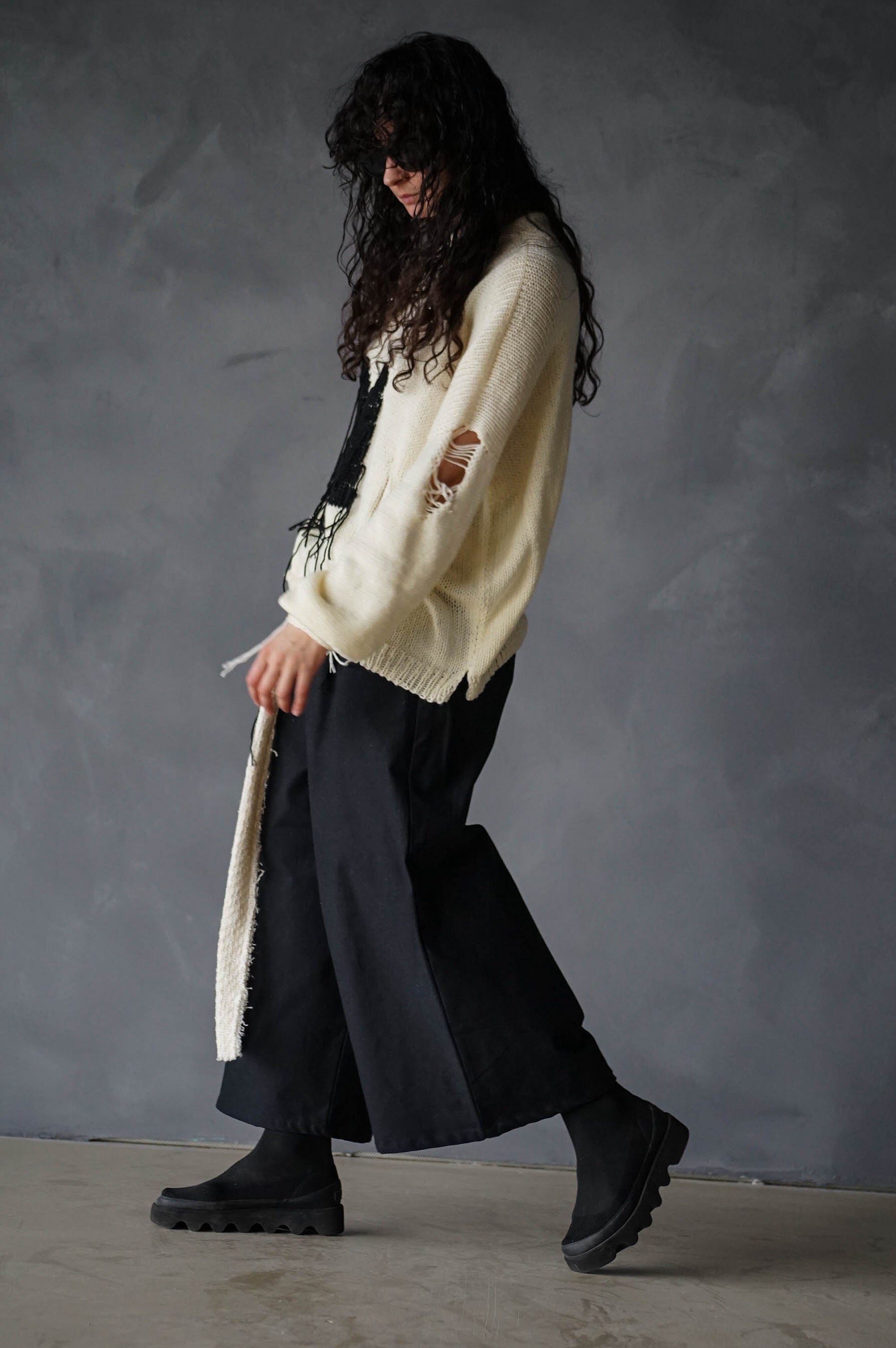 TRANSIENT BAGGY TROUSERS