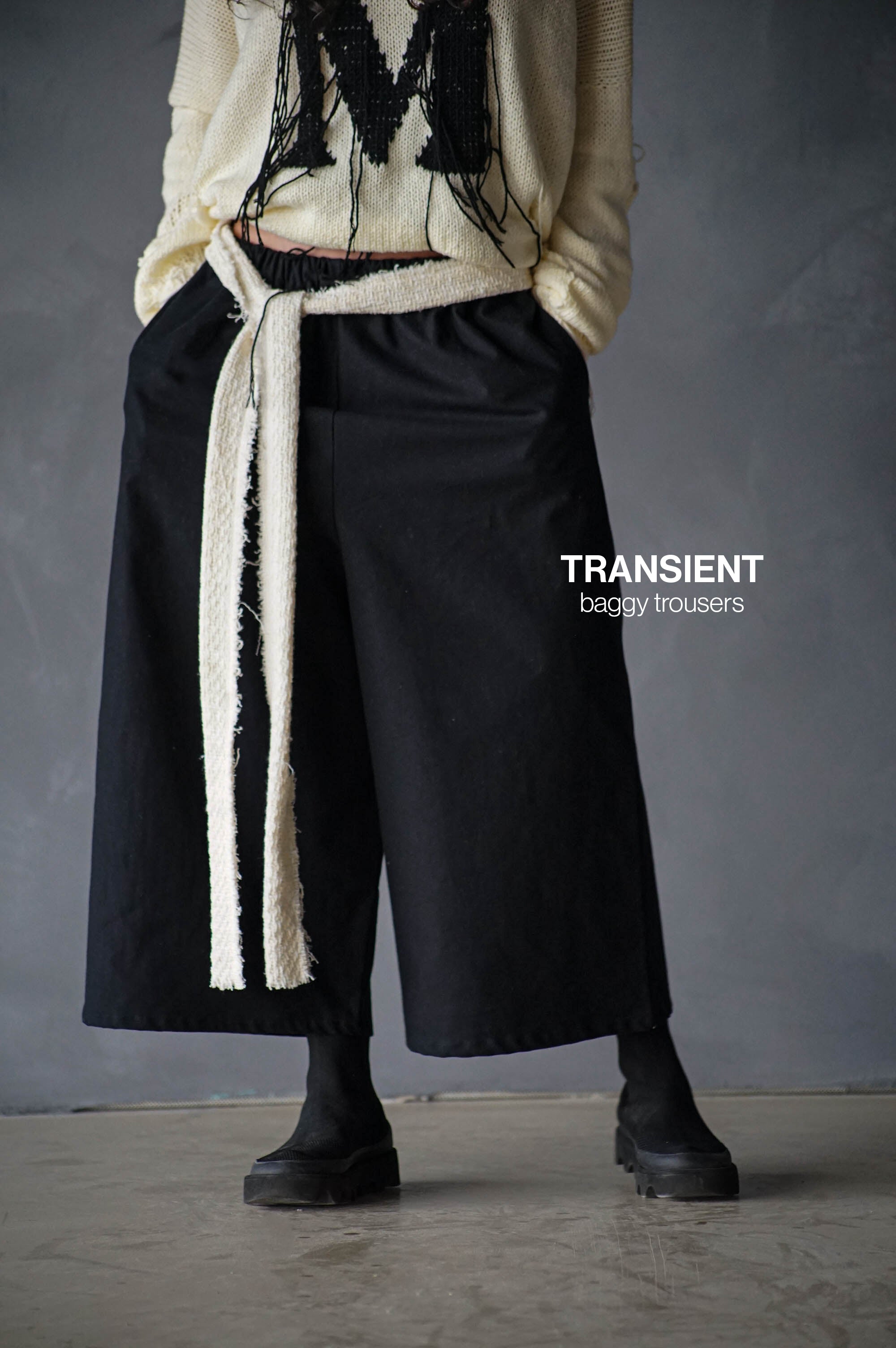 TRANSIENT BAGGY TROUSERS