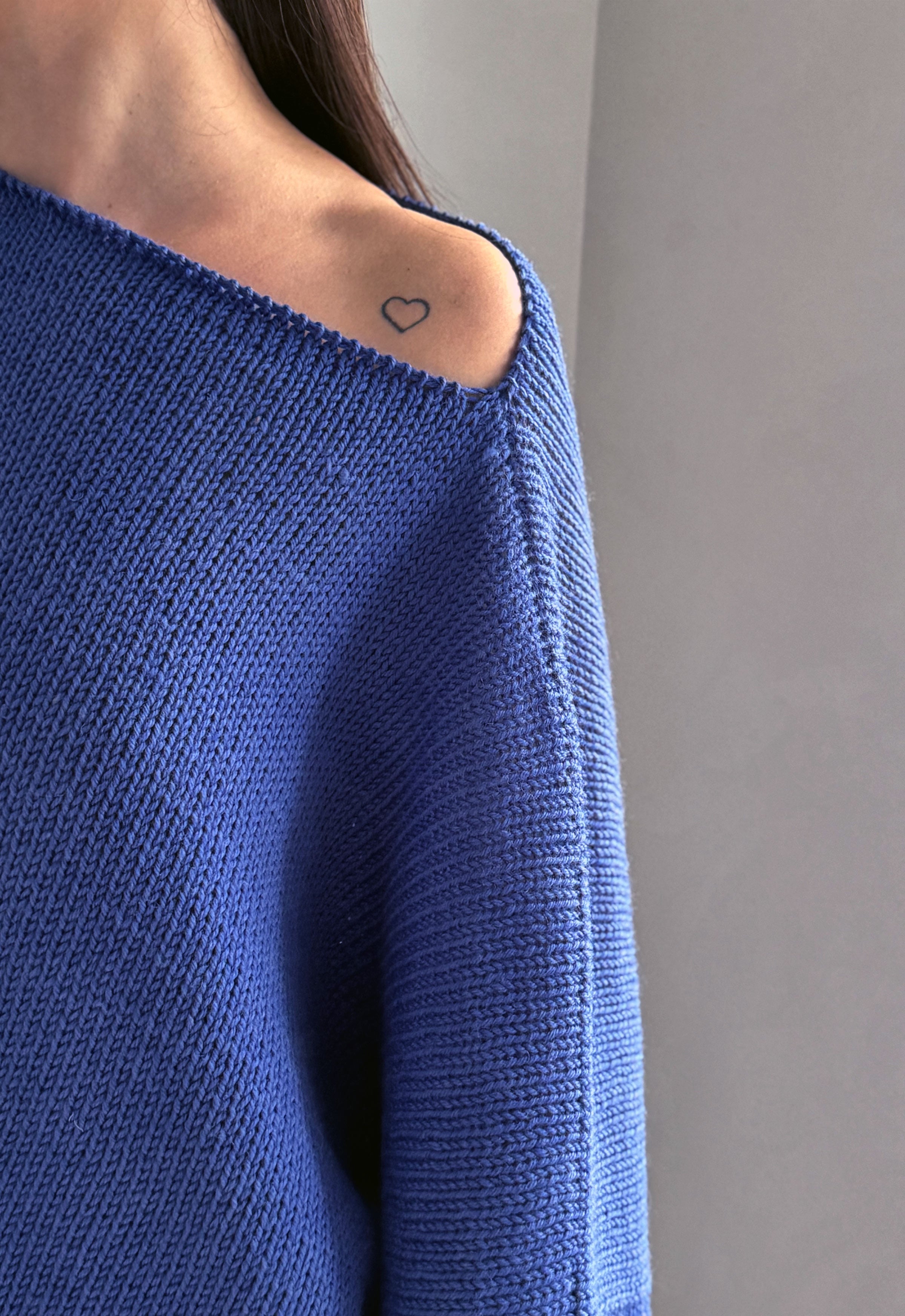 SKY LOOM HAND KNITTED WOOL TOP