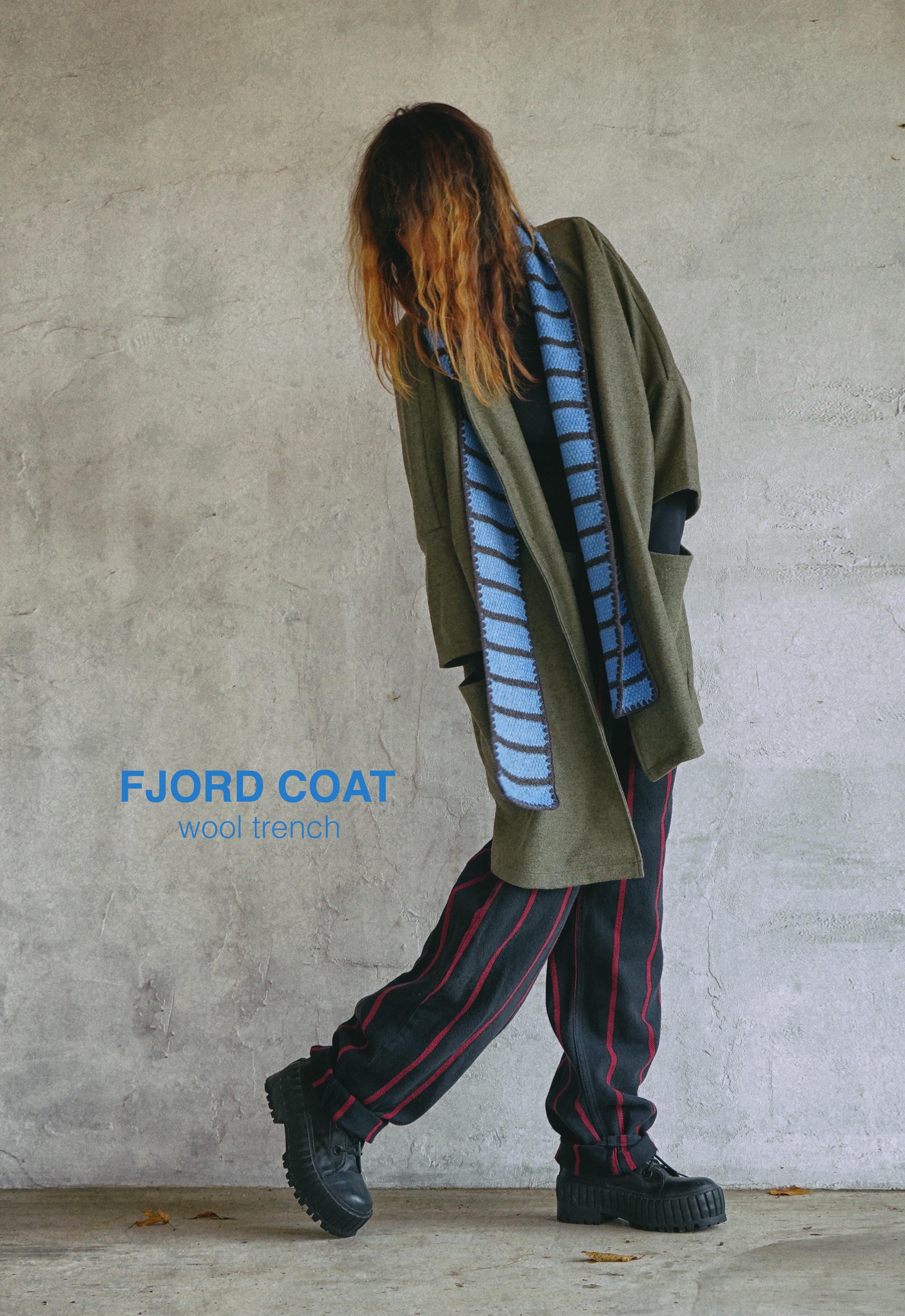 FIELD WOOL TRENCH