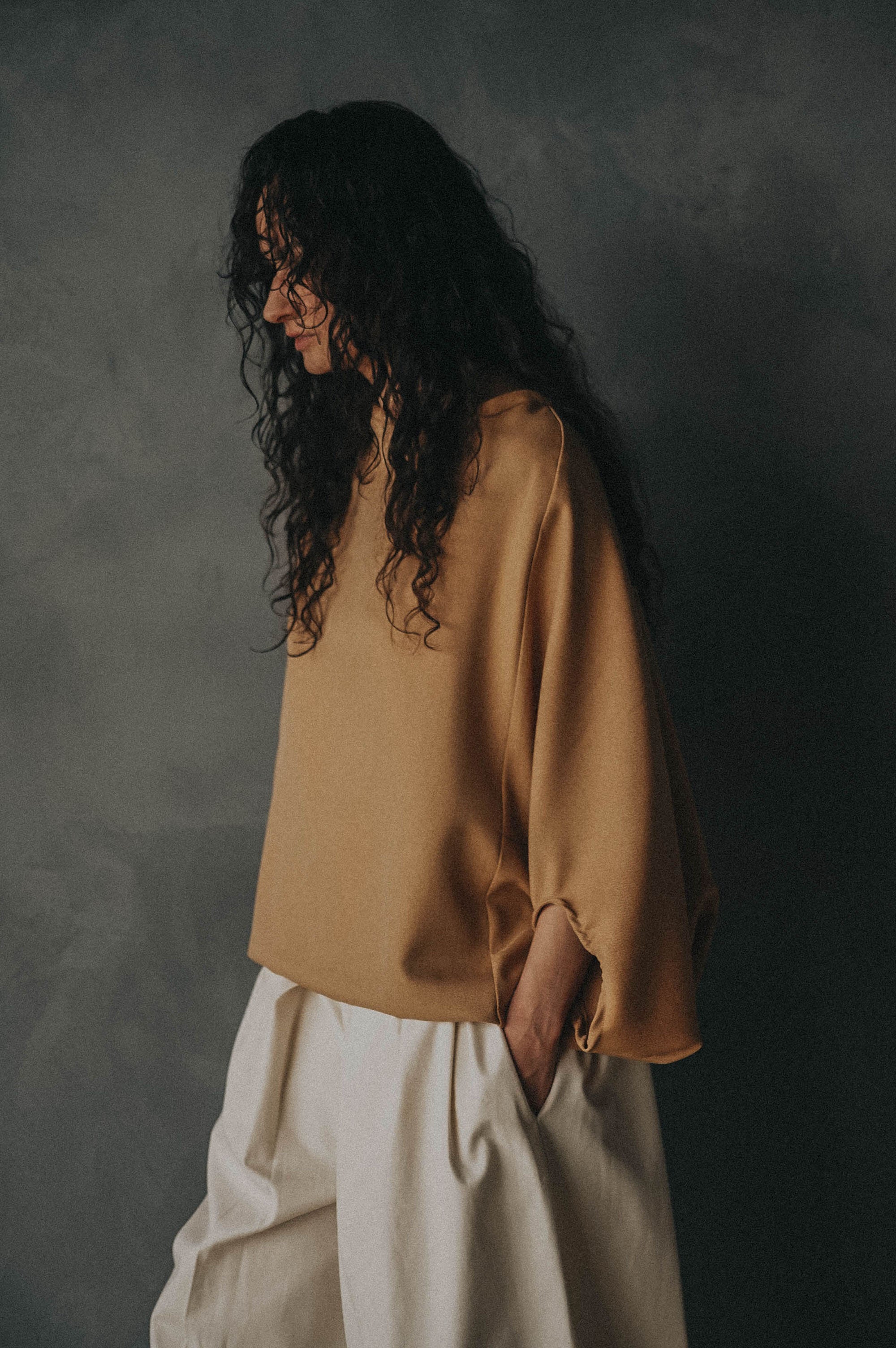 THE PAINTER PONCHO TOP