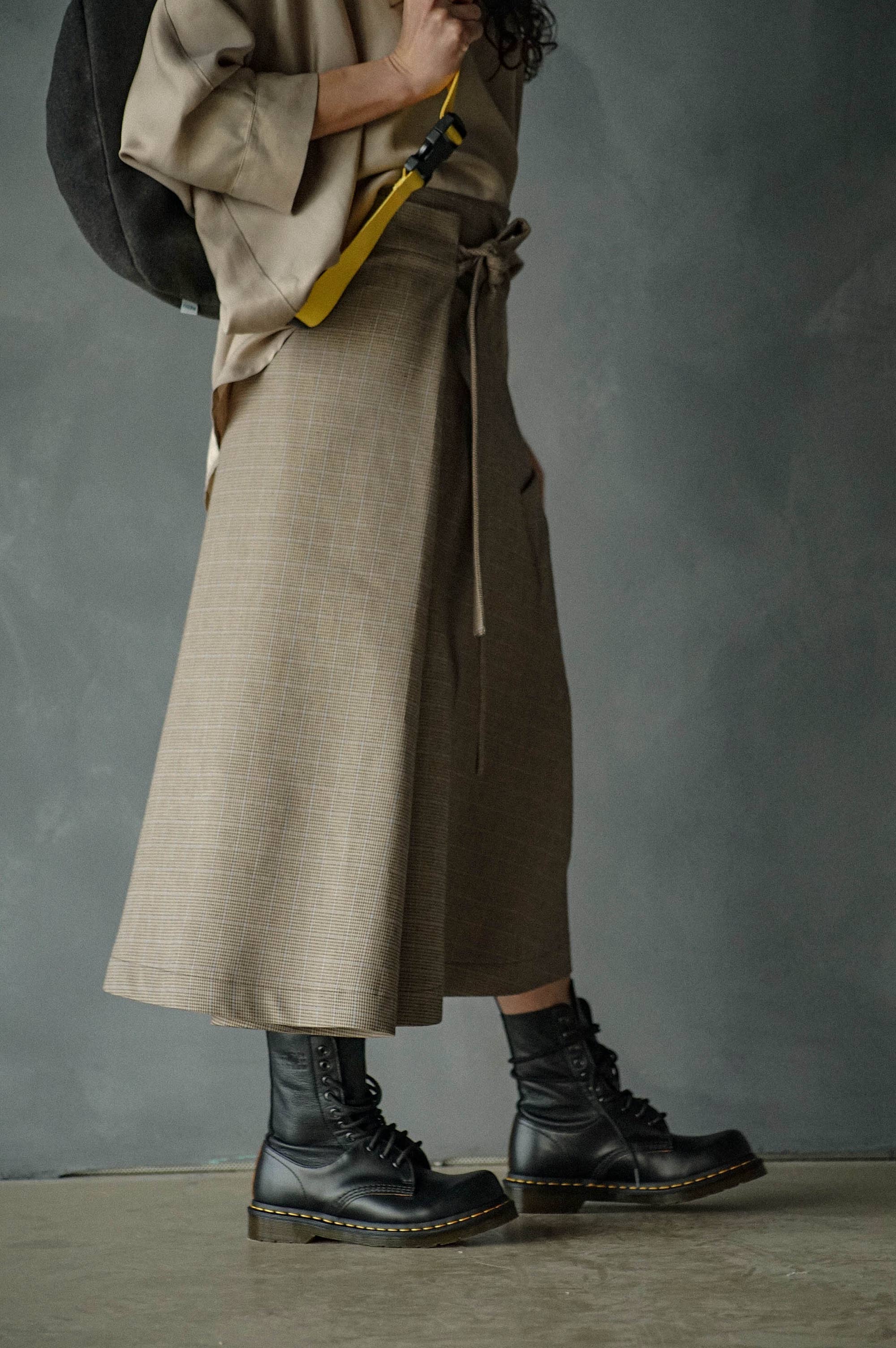 AGE OF PHASE SKIRT