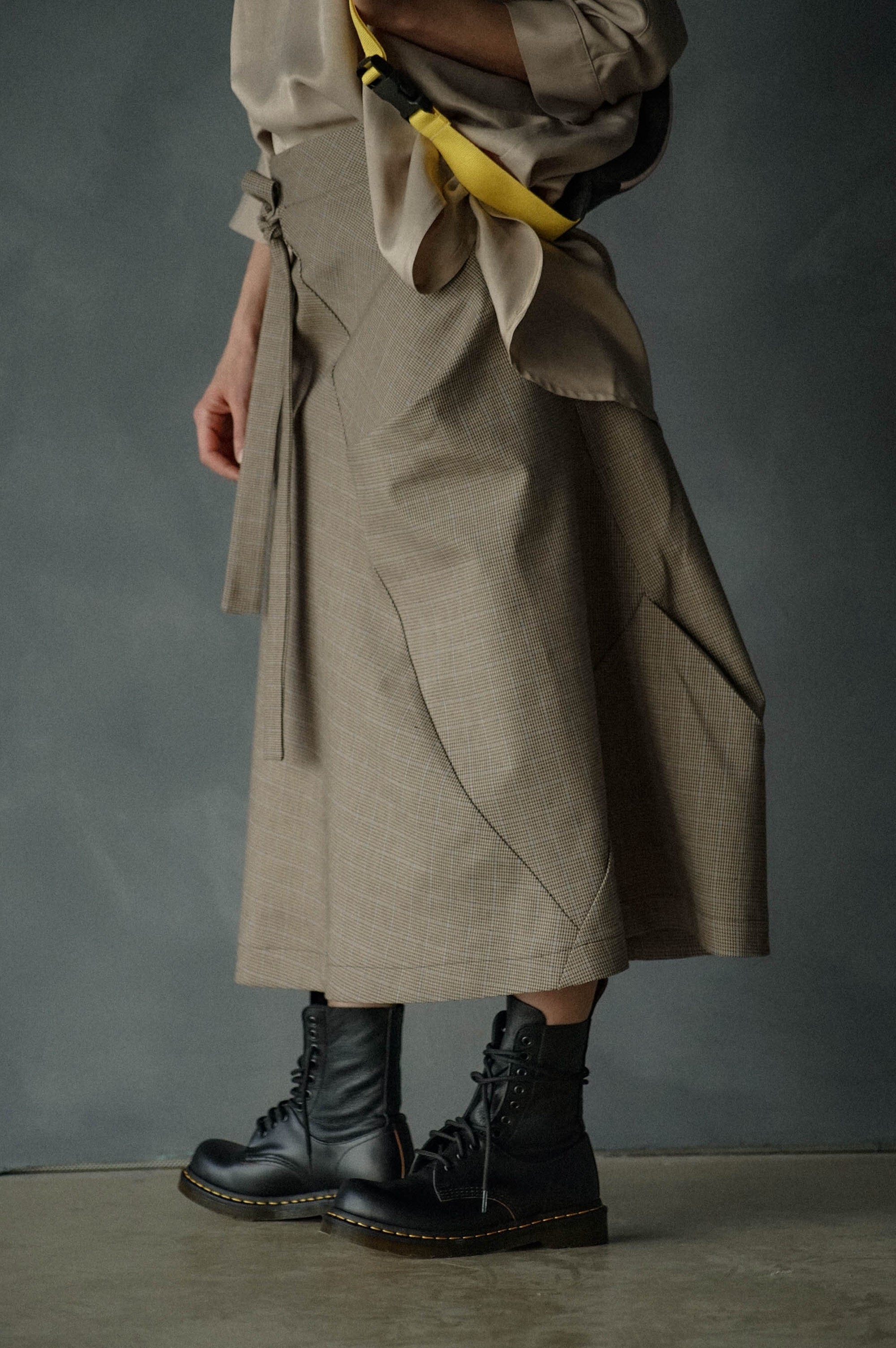 AGE OF PHASE SKIRT