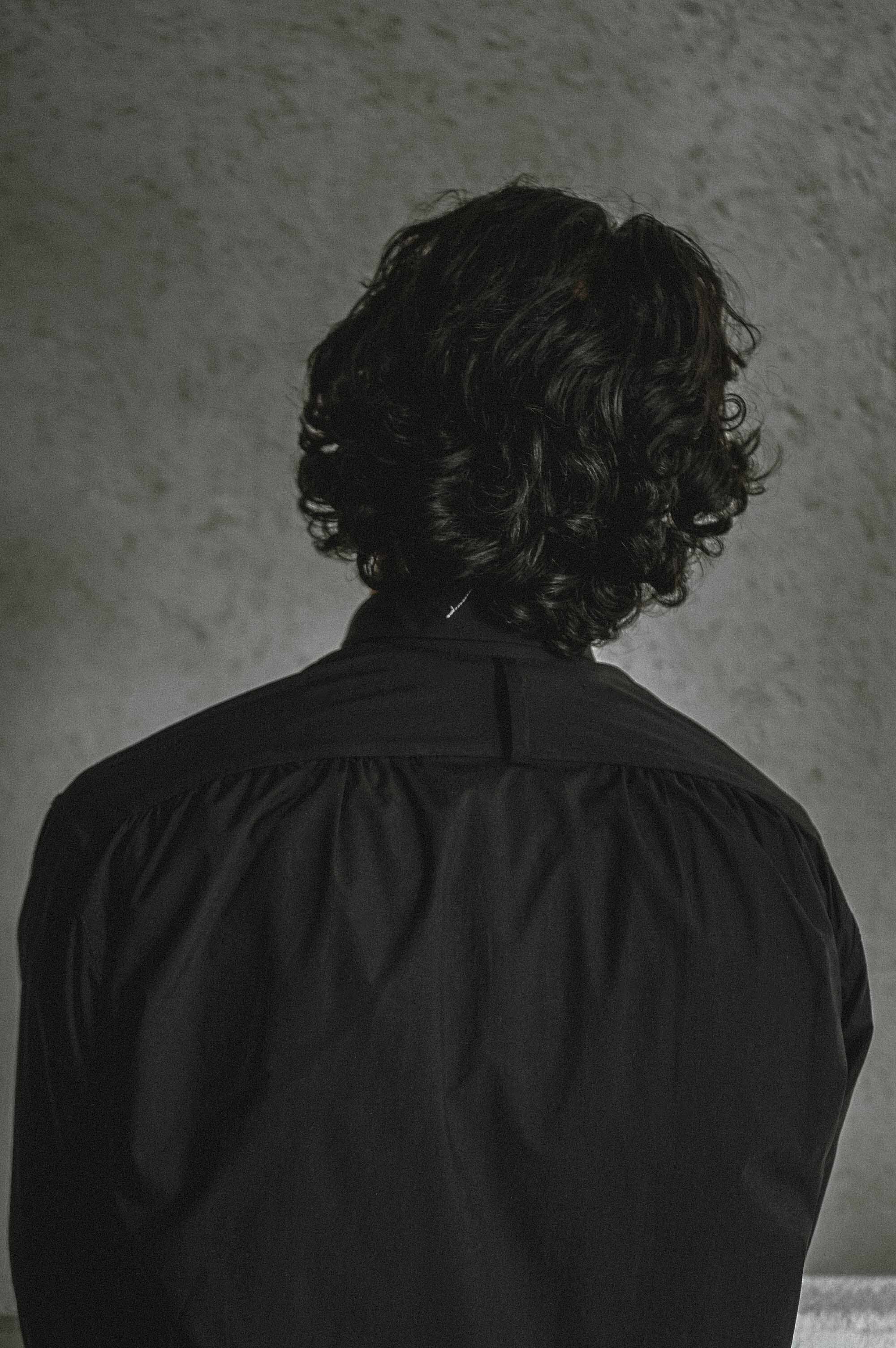 Oversized long-sleeve shirt