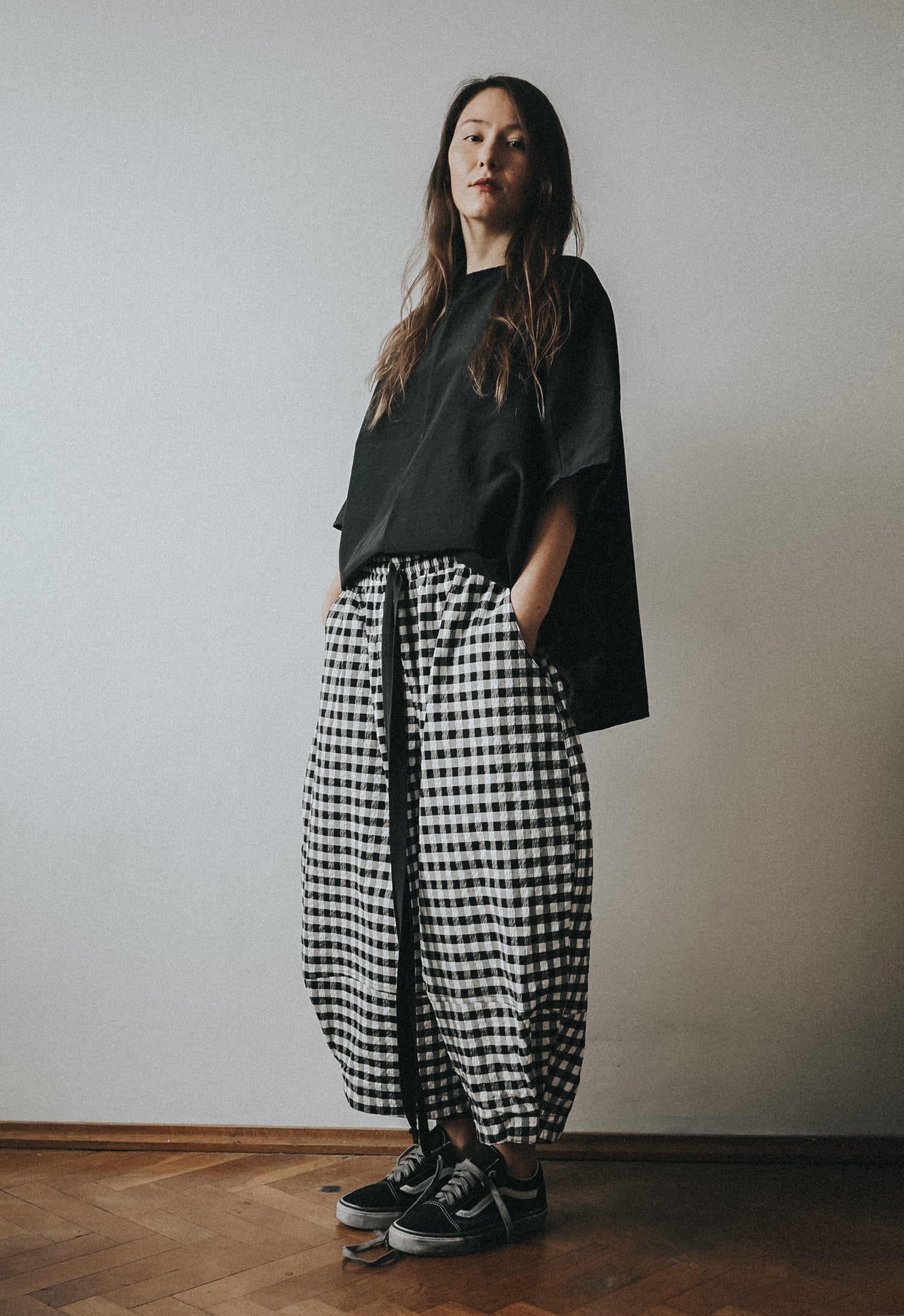BLACK WATERS TOP