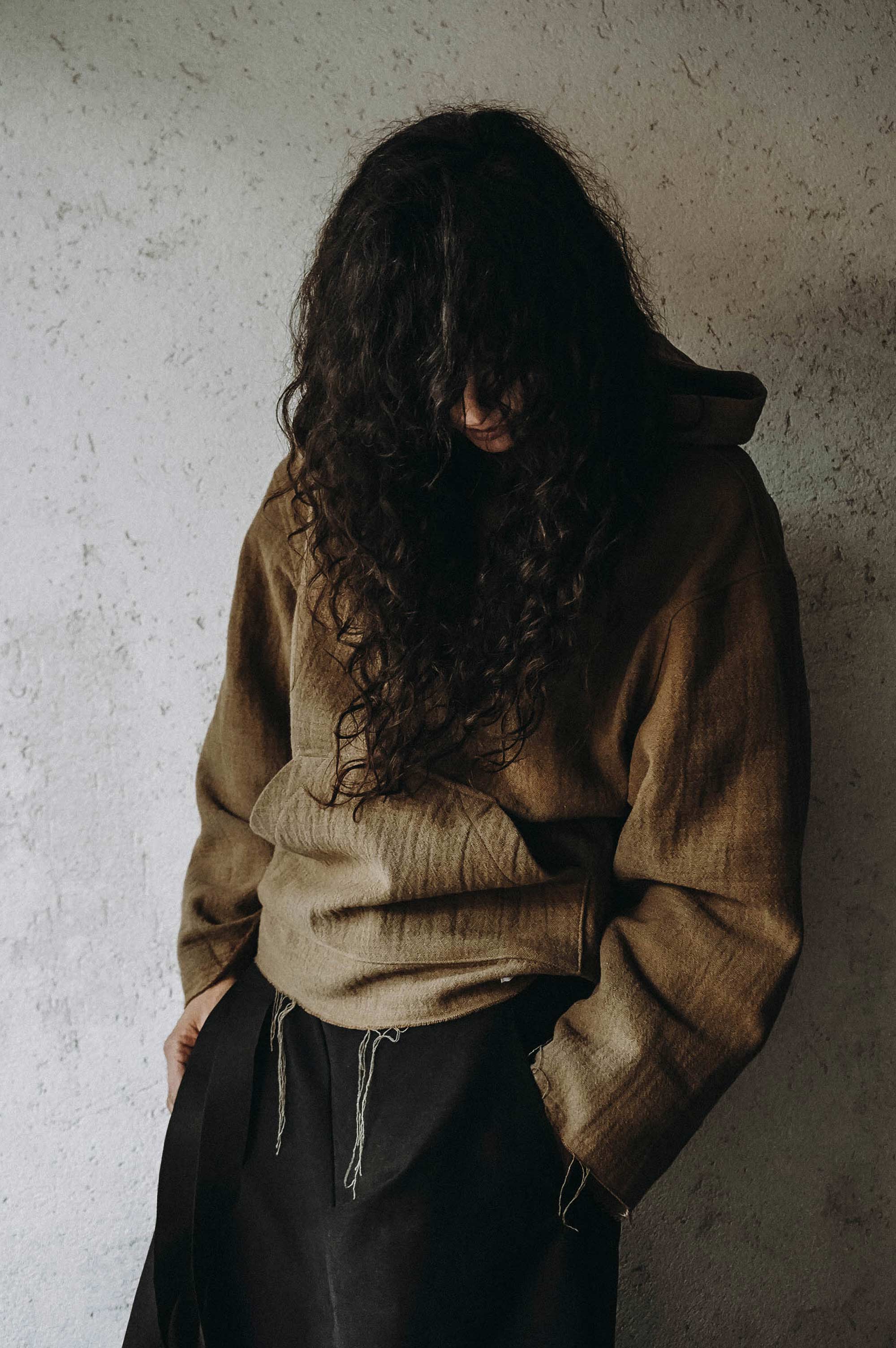 DISTRESSED HEMP HOODIE