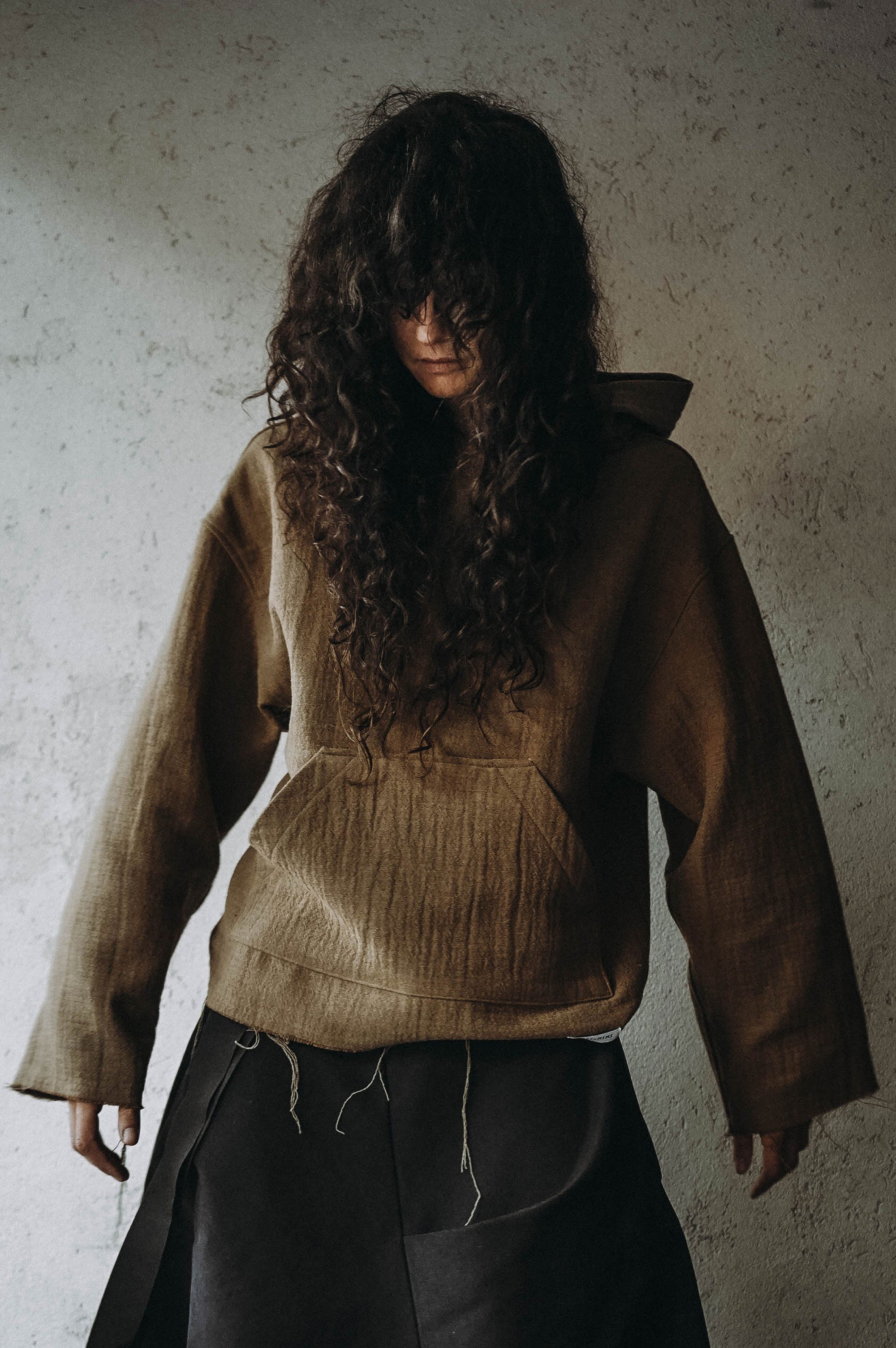 DISTRESSED HEMP HOODIE