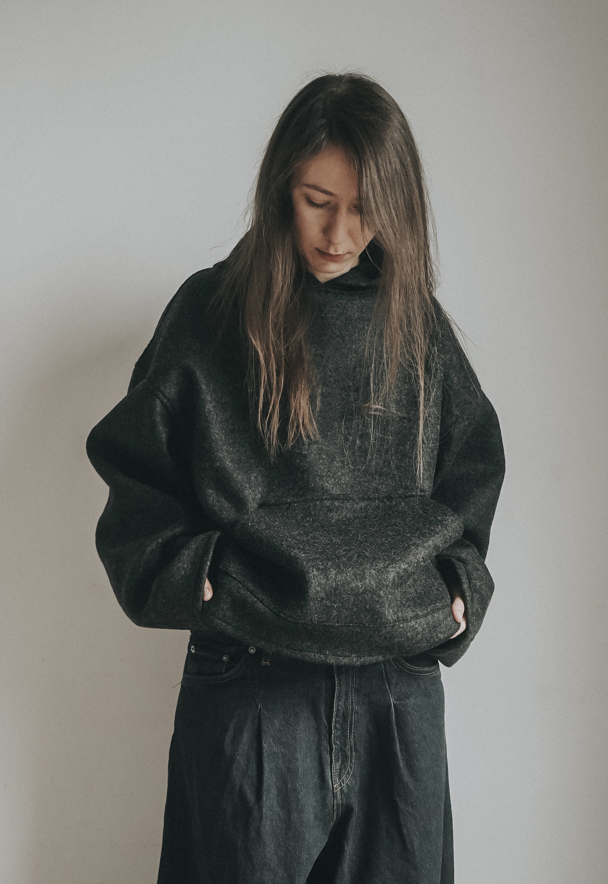 BOILED WOOL HOODIE