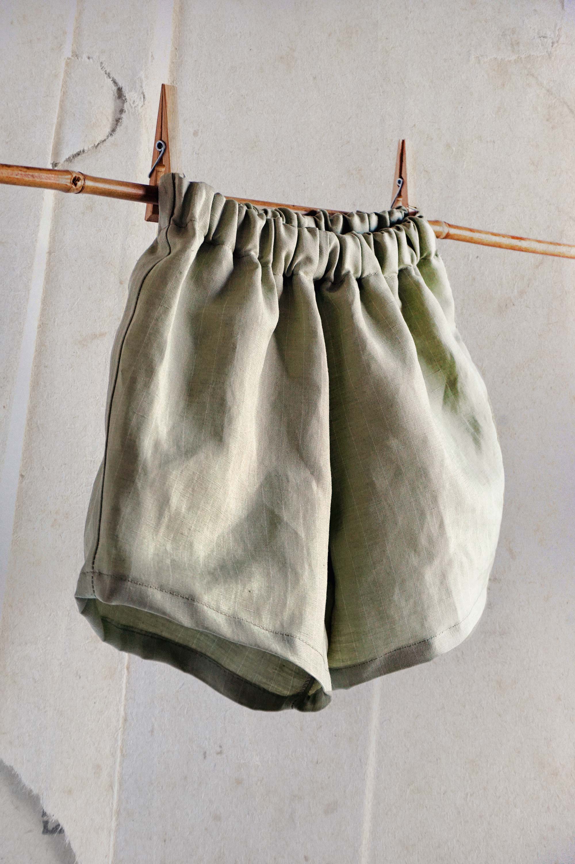 The Grasshopper Linen Shorts