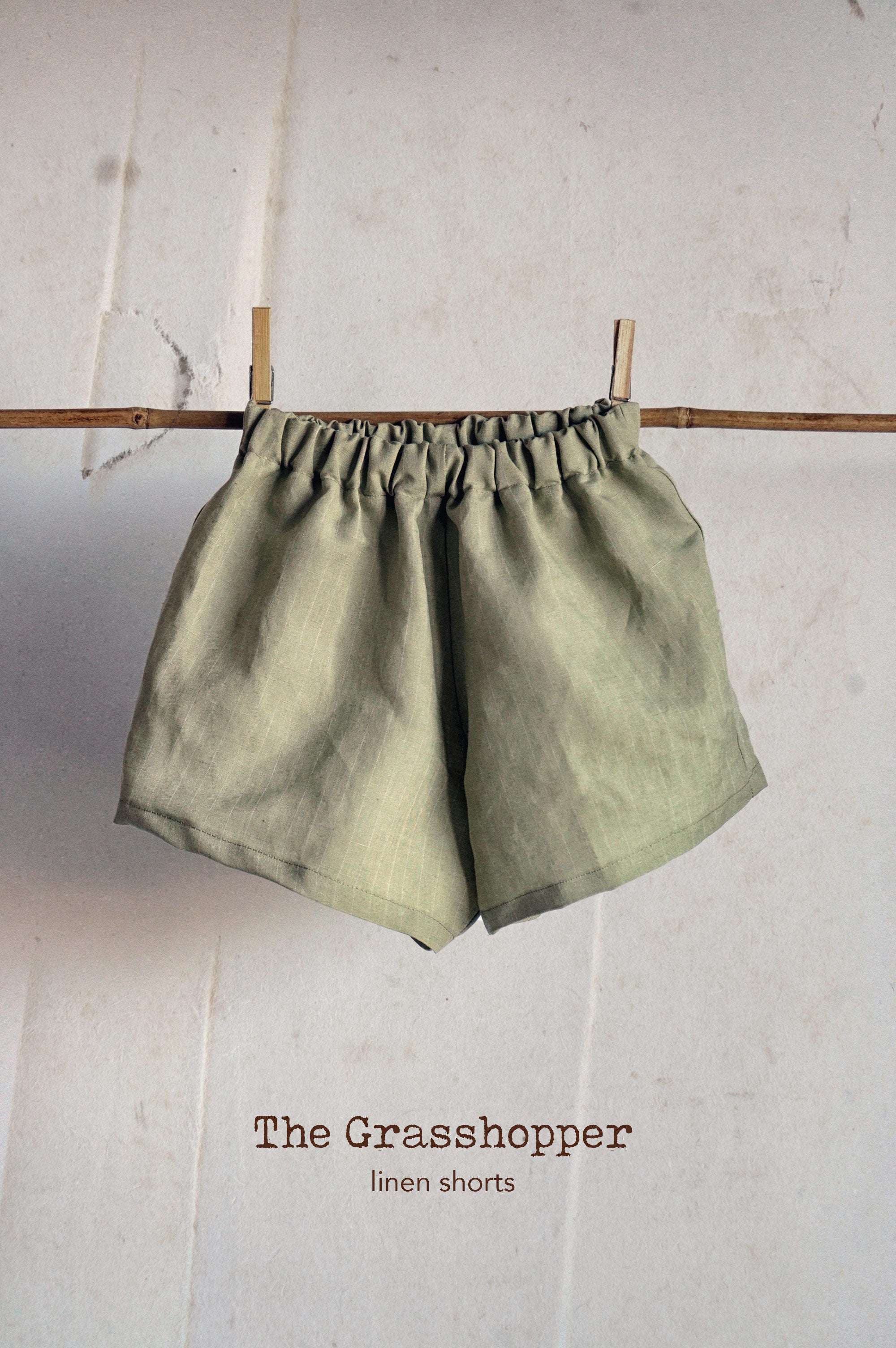 The Grasshopper Linen Shorts