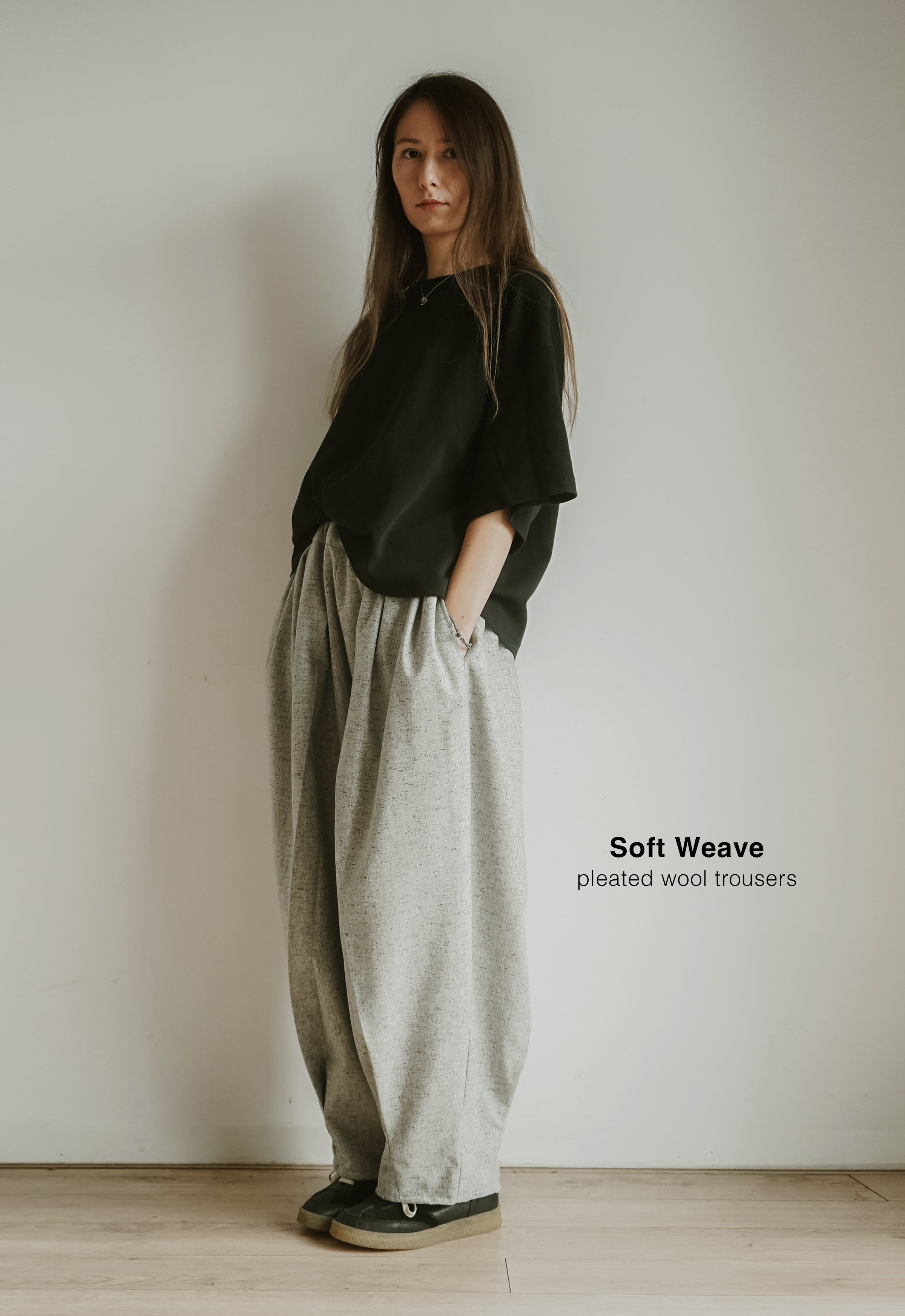 Pleated wool trousers