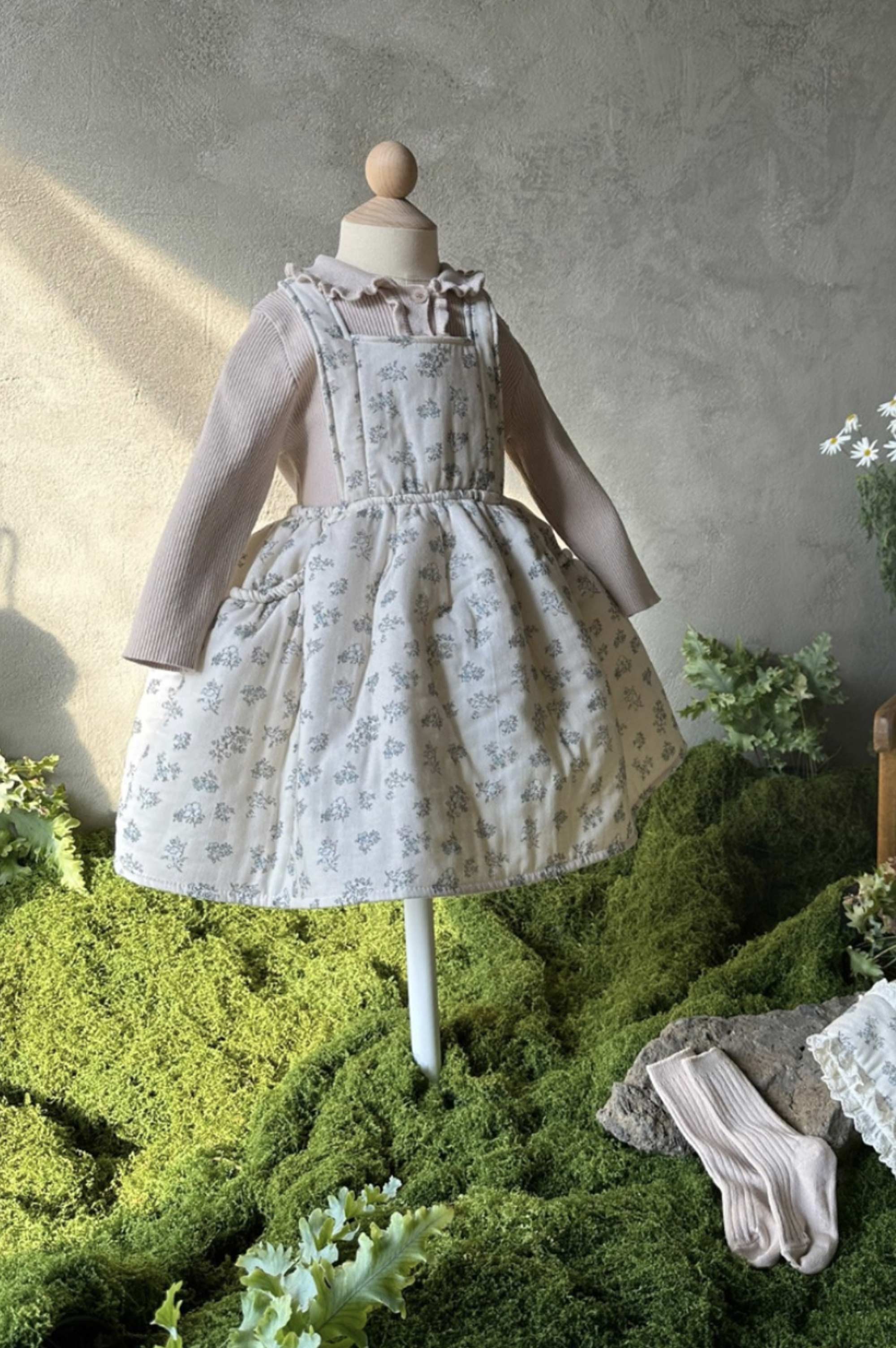 MonBebe Flower Apron Dress (2 colours)