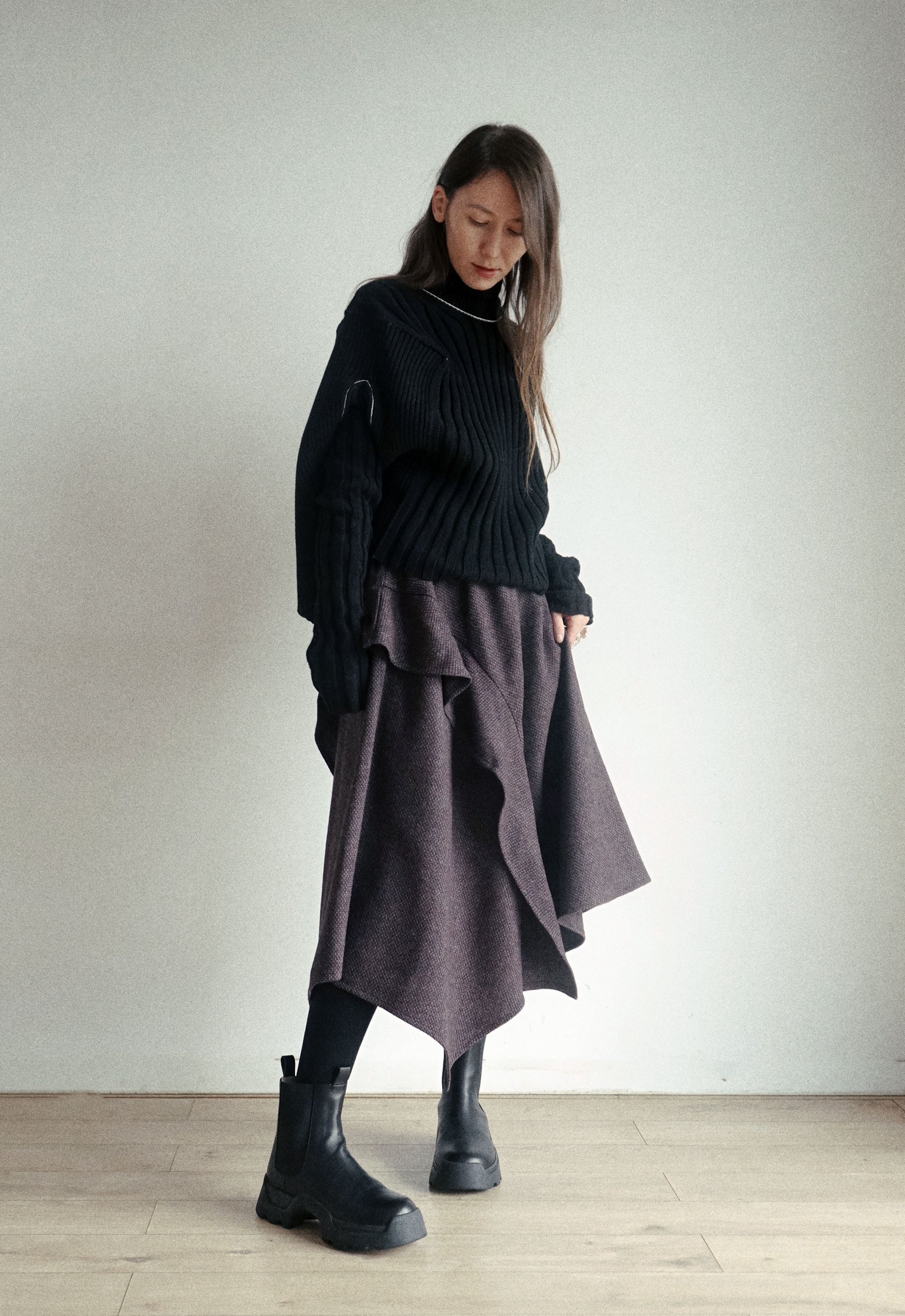 WOOL SKIRT