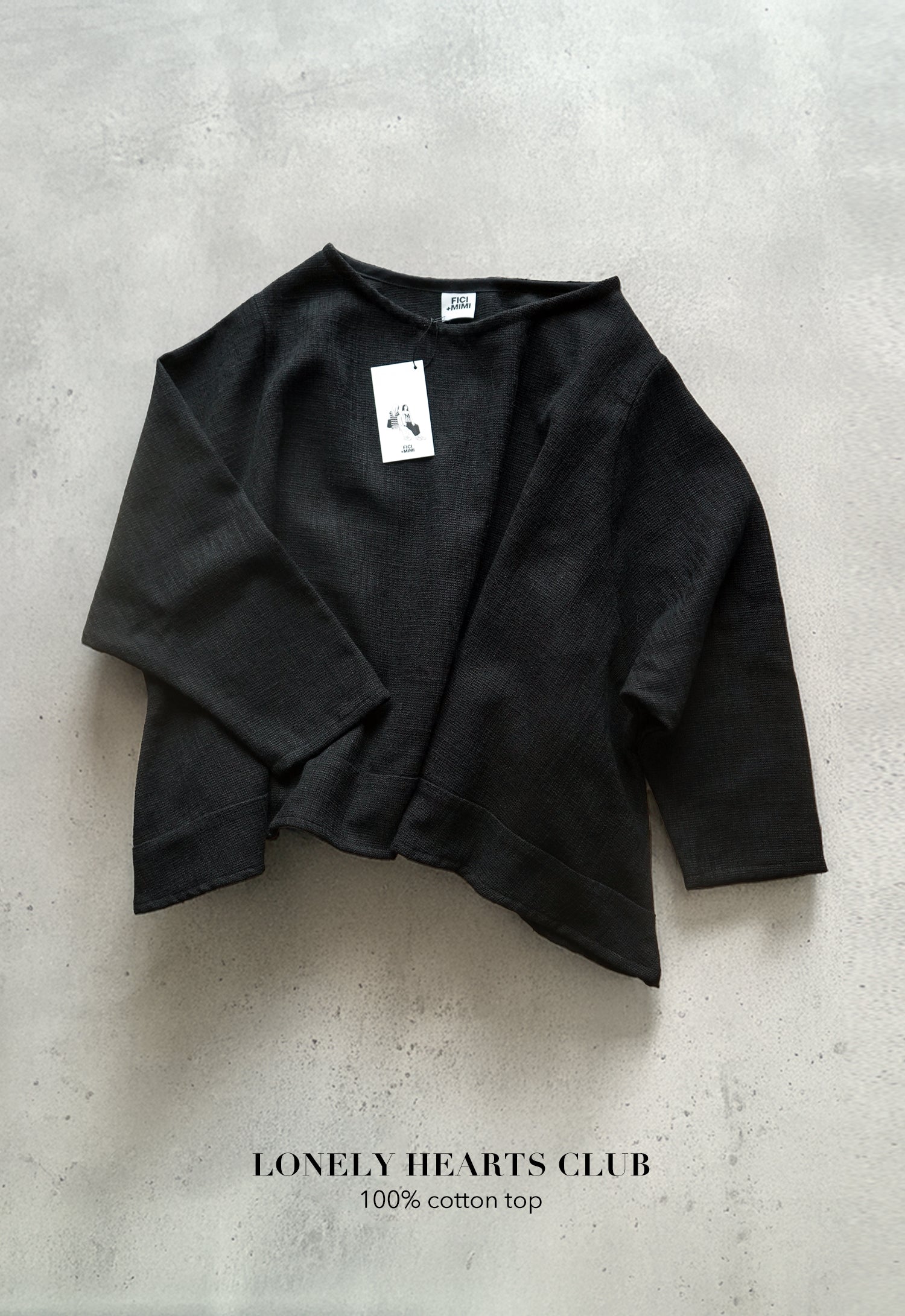 Lonely heart's club Top