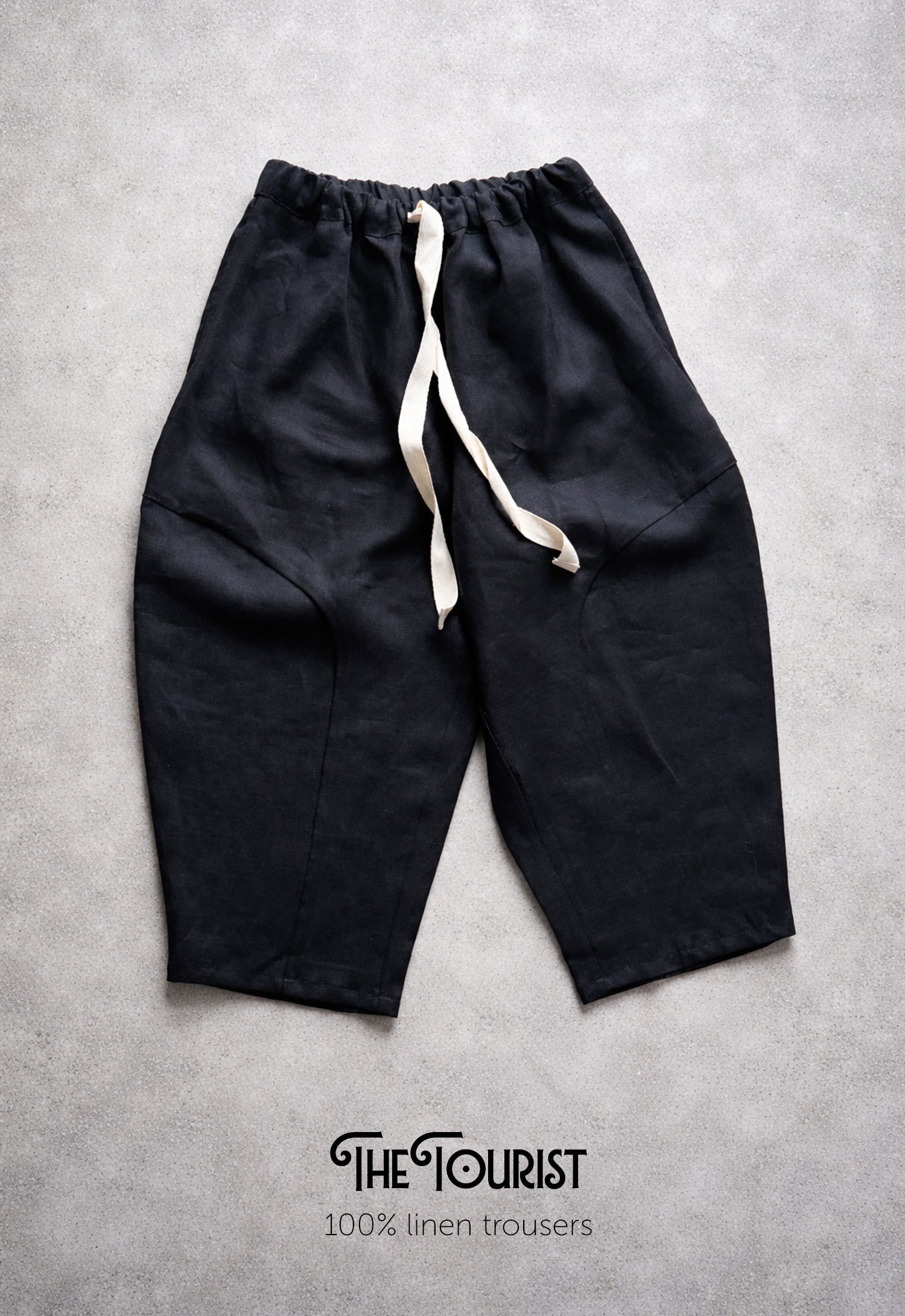 The tourist linen trousers