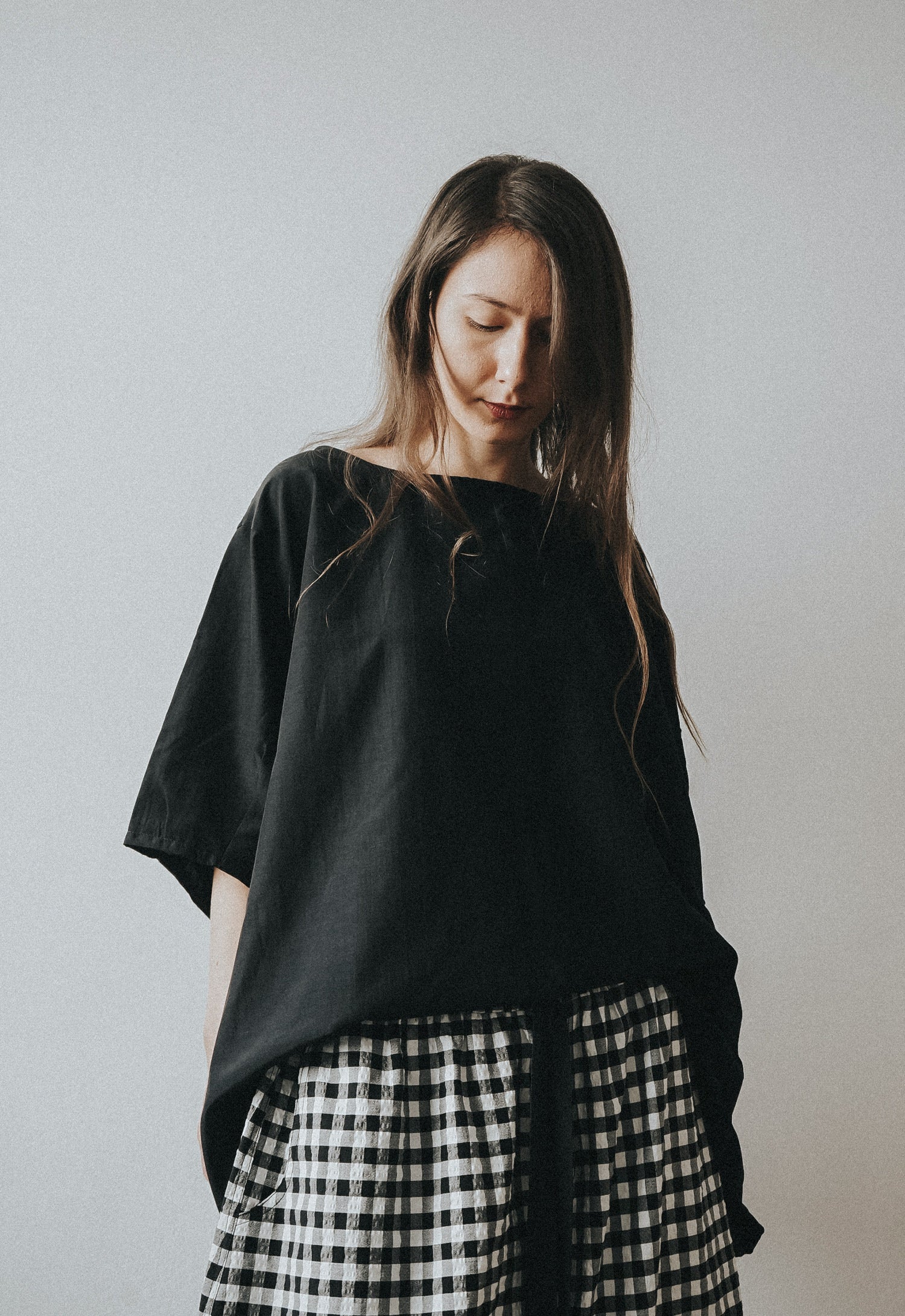 BLACK WATERS TOP