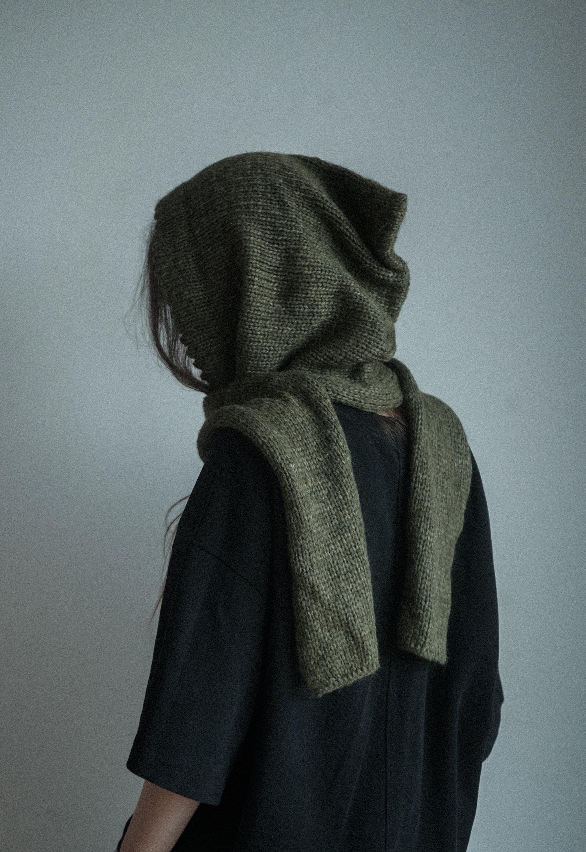 INTO THE WILD ALPCA WOOL BONNET SCARF