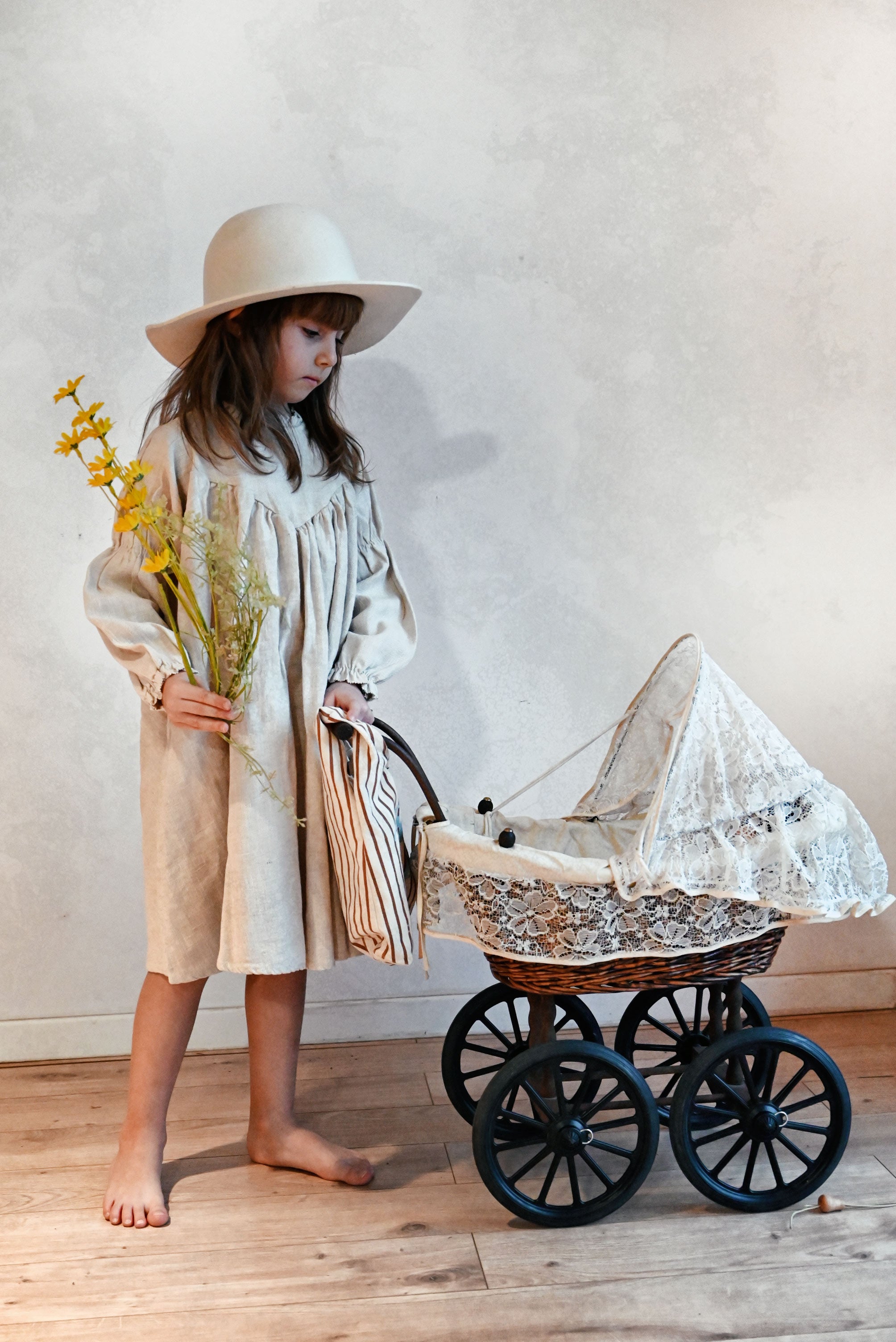 Leah Dress (Beige Linen)