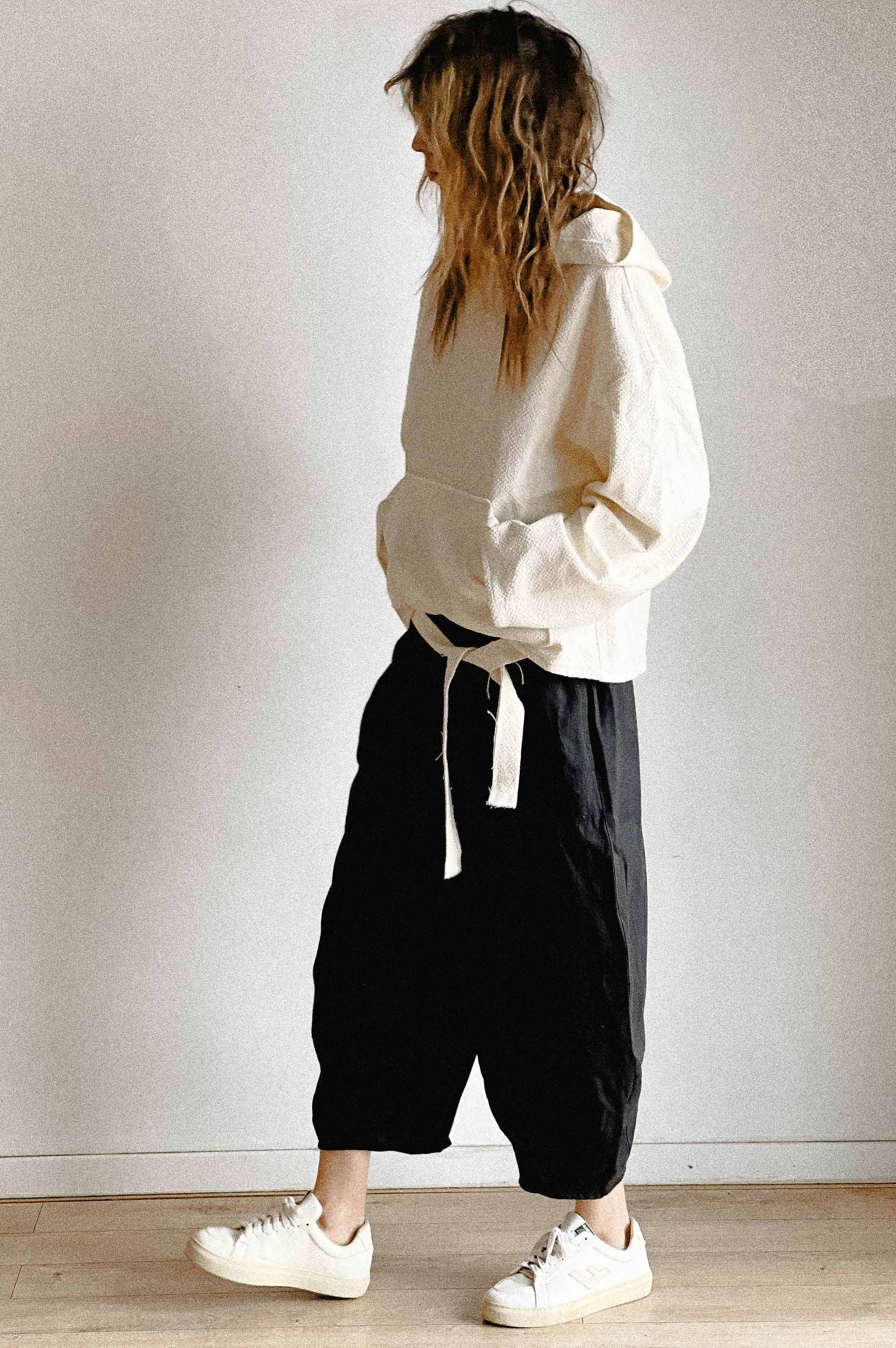 NOMADIC MOOD HOODIE