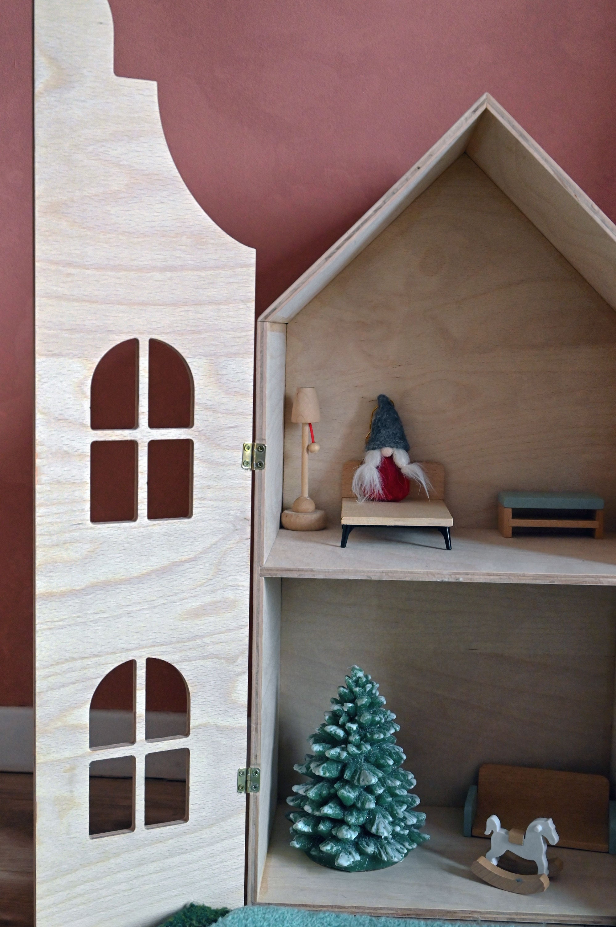 Sarphatistraat 195 Wooden Dutch Doll House