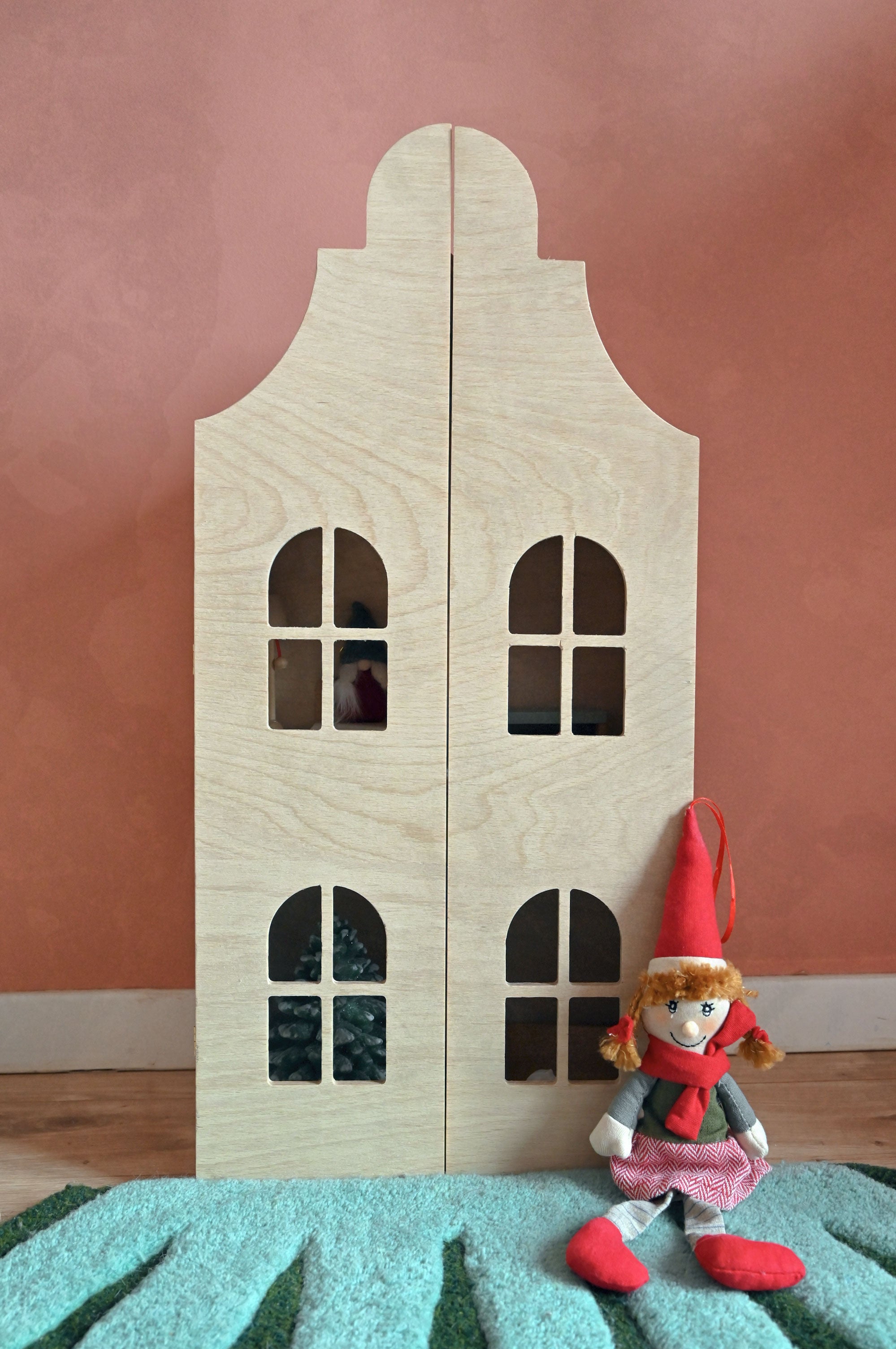 Sarphatistraat 195 Wooden Dutch Doll House