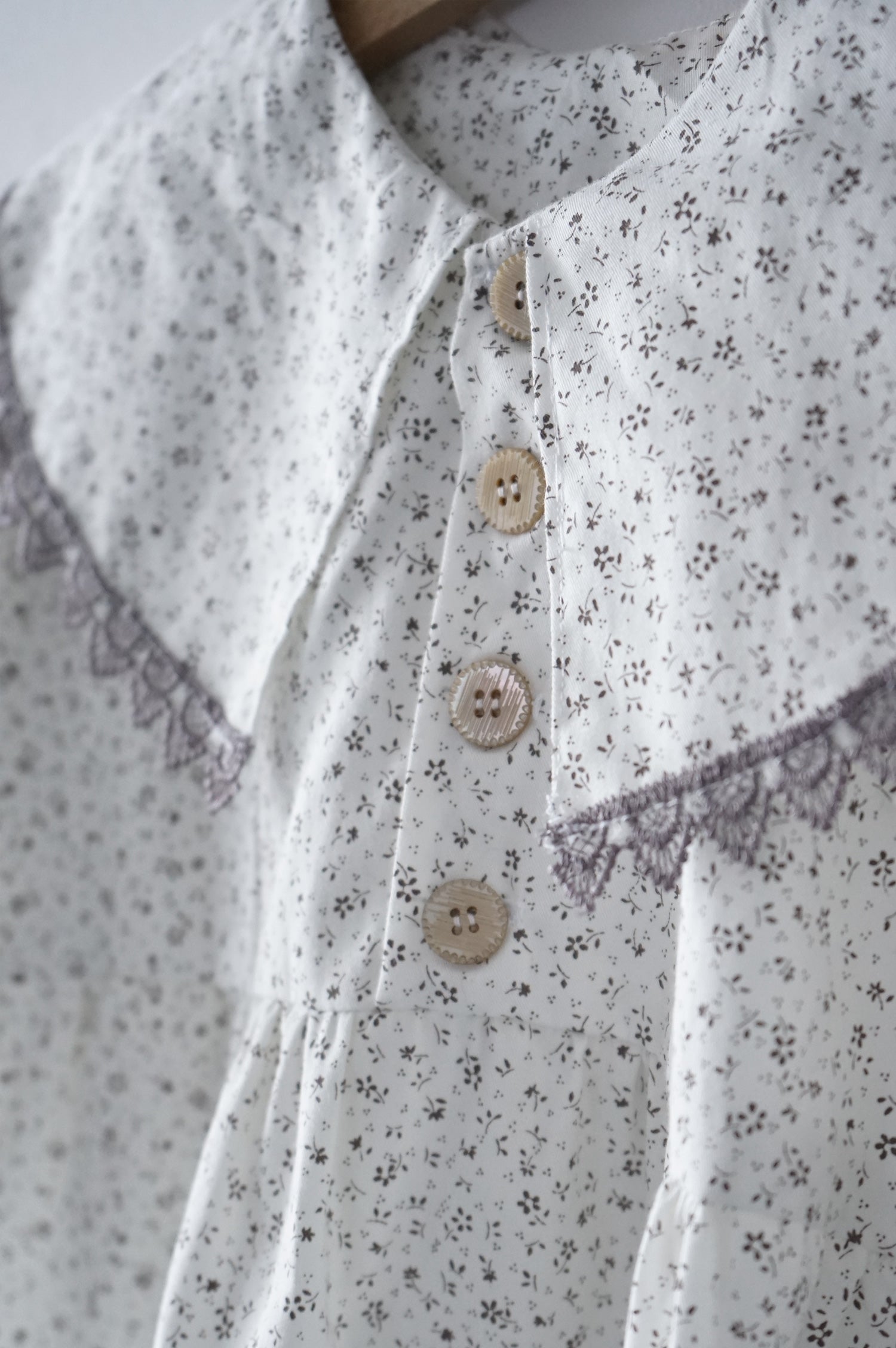 Tiny flowers cotton dress