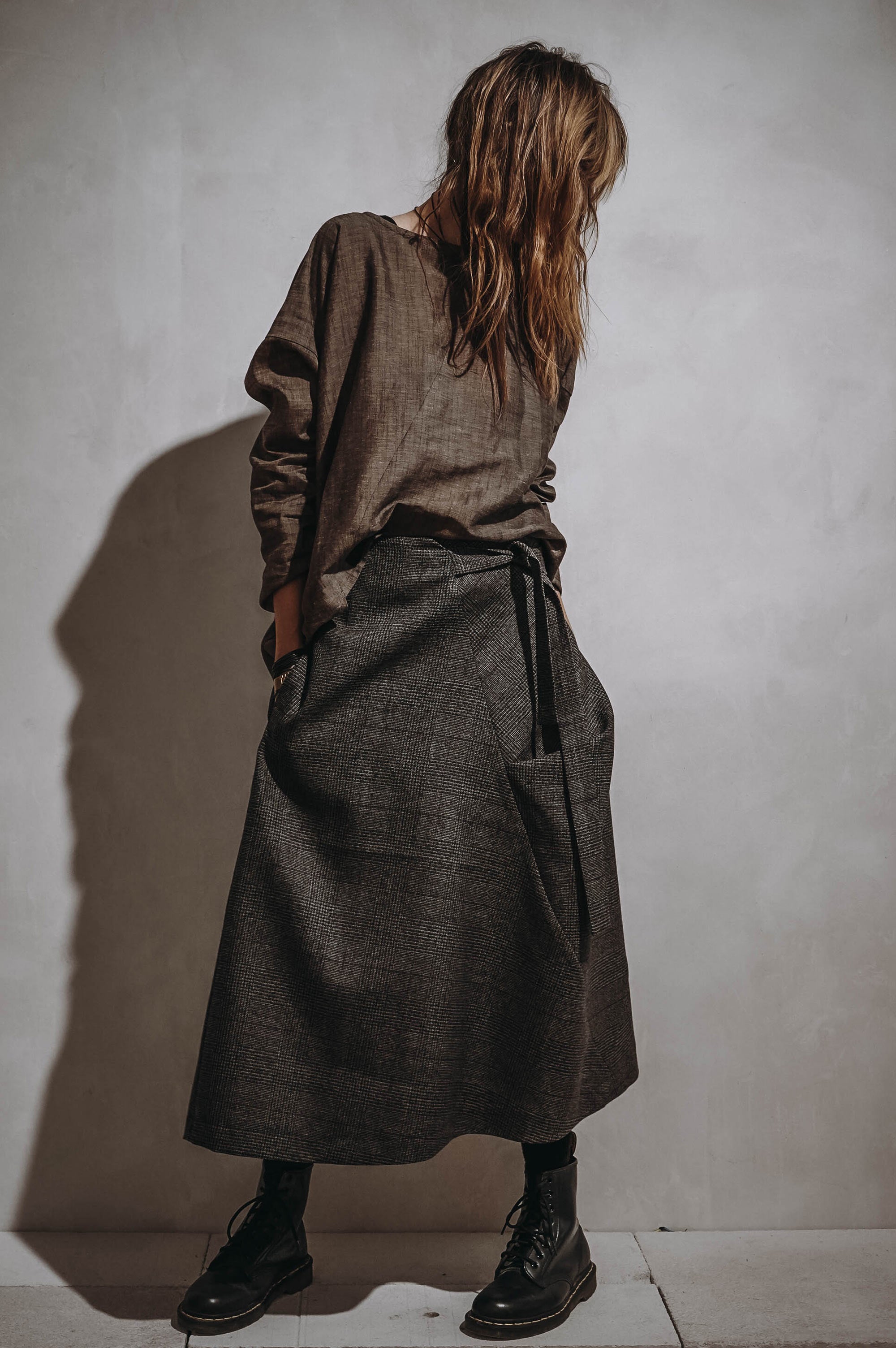 So she says wool skirt