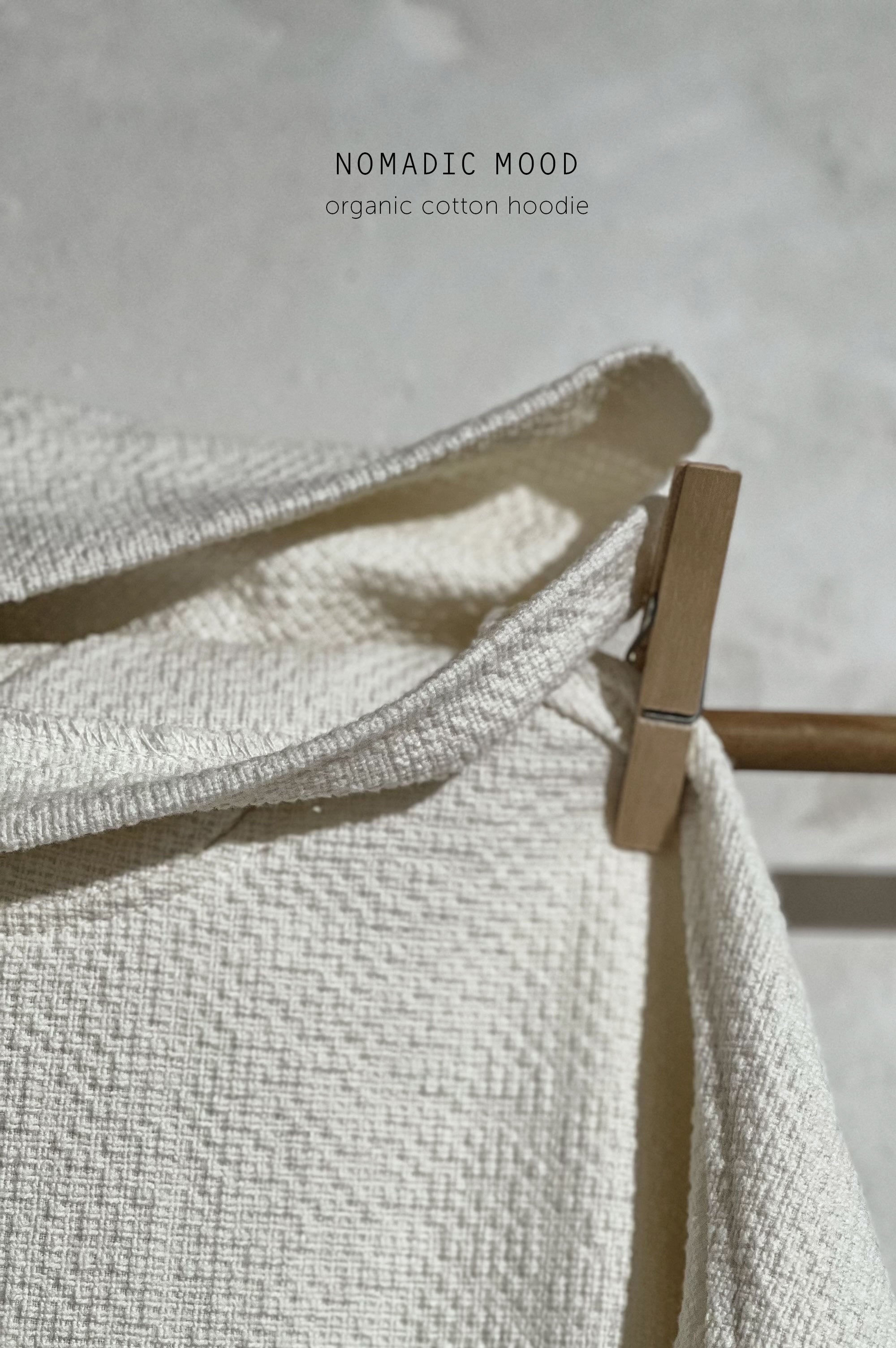 NOMADIC MOOD HOODIE
