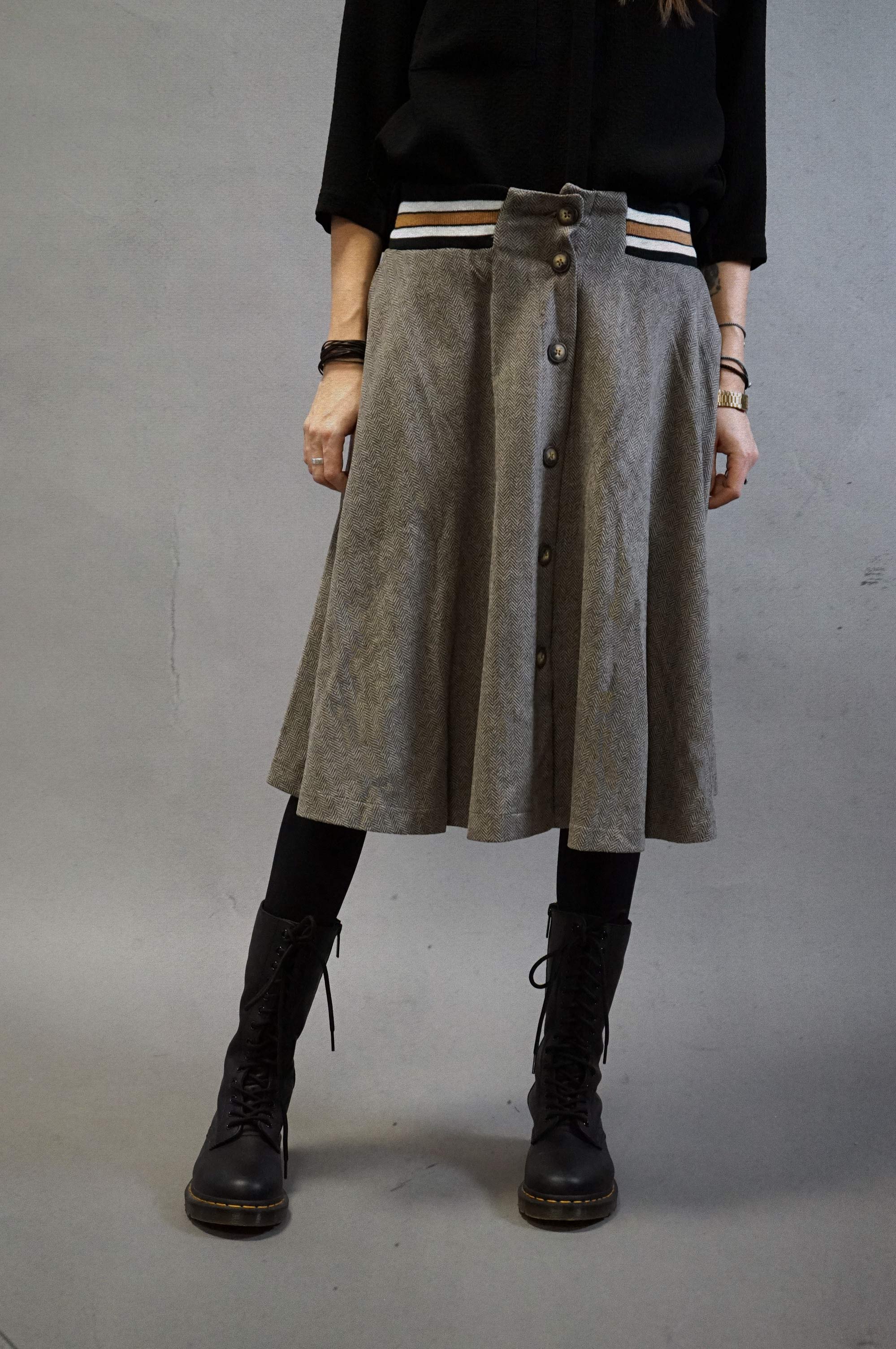 Wool skirt