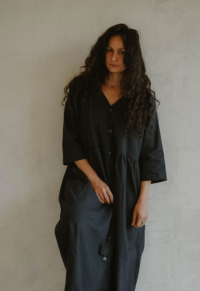 FIELD STUDY LINEN DRESS