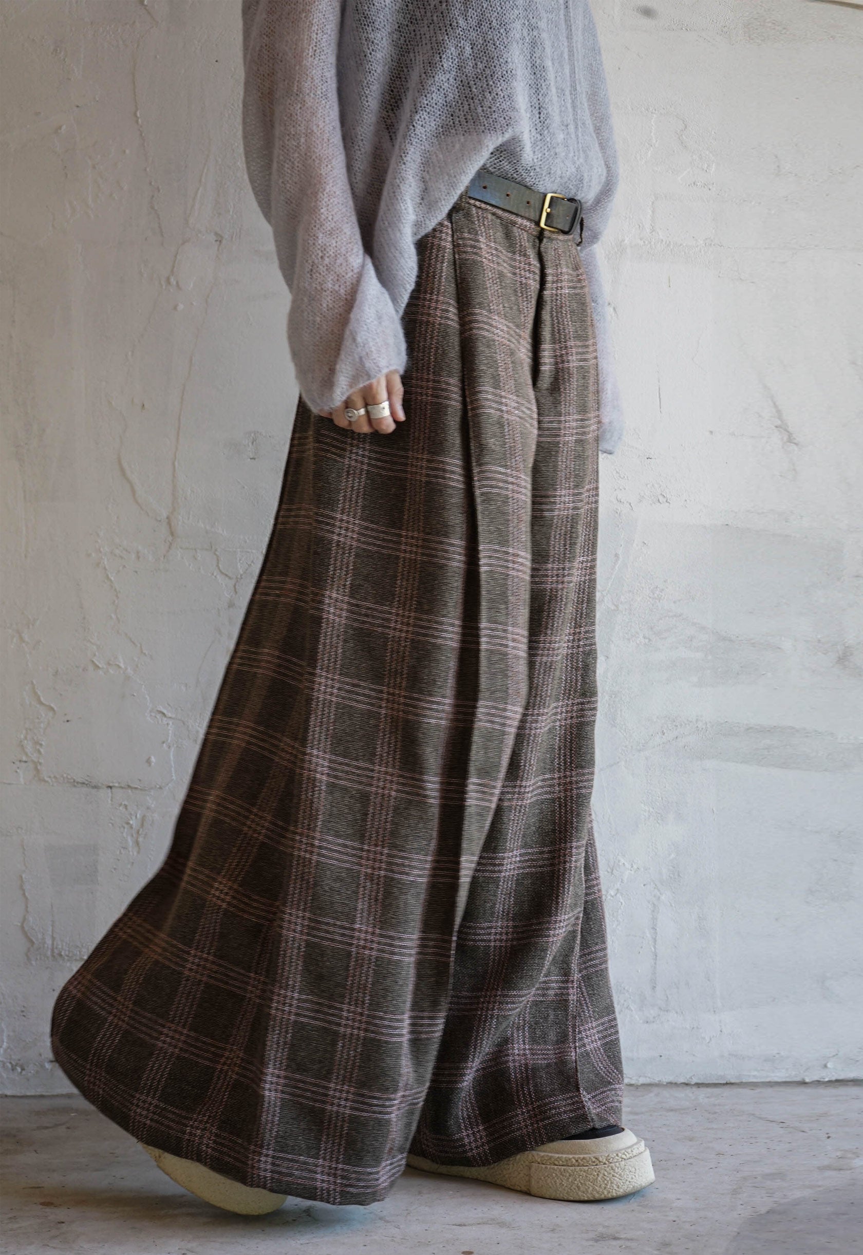 Drift Seam Pleated Trousers