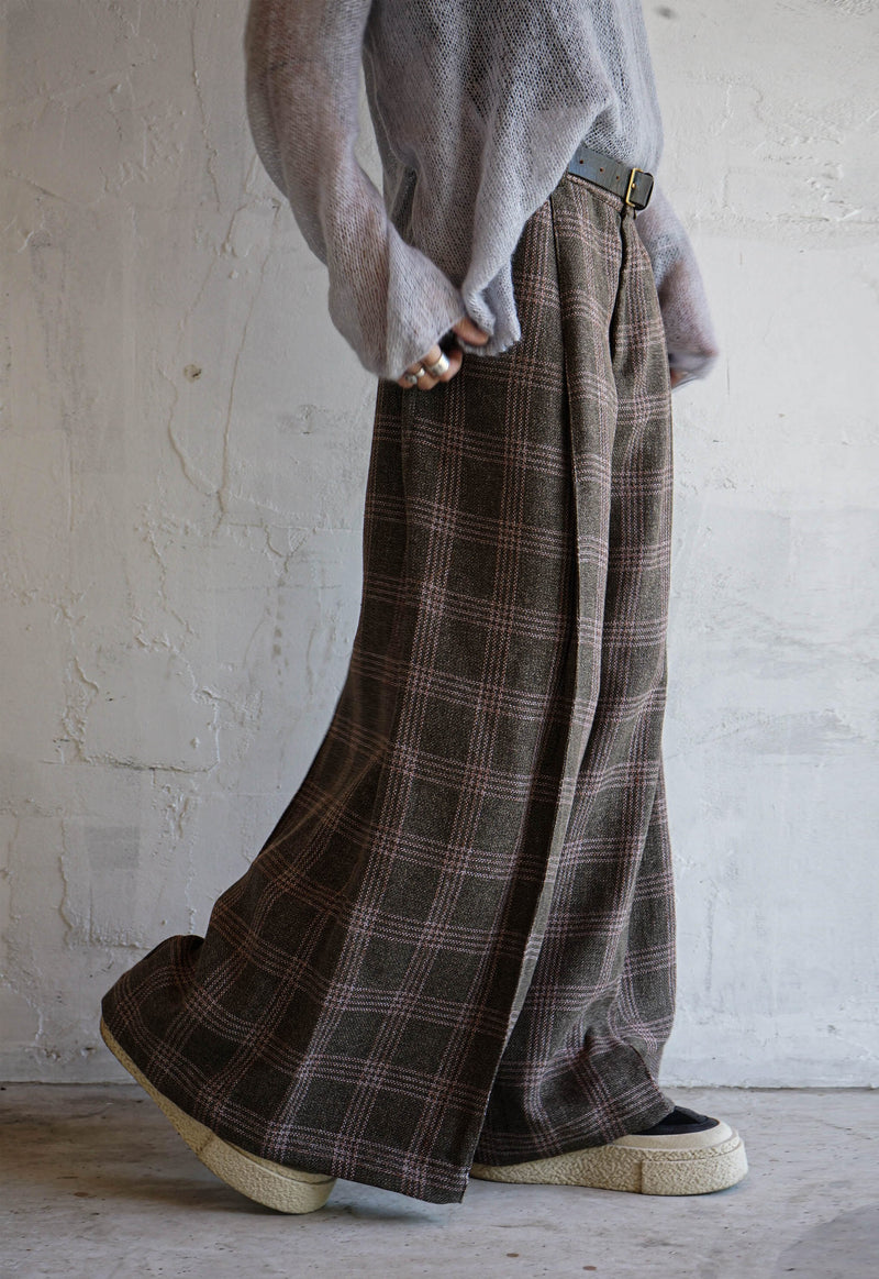 Drift Seam Pleated Trousers