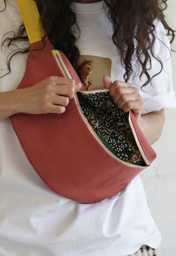 DRY BLOOM PURSETA