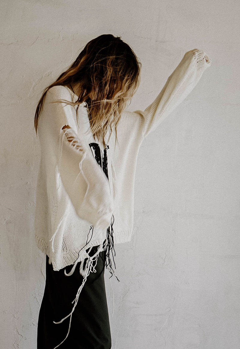 EDGE HAND KNITTED TOP