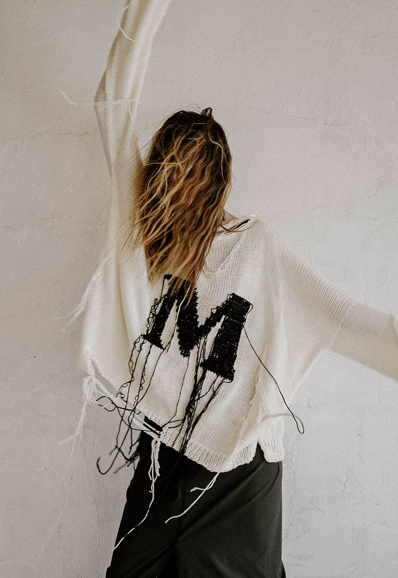 EDGE HAND KNITTED TOP