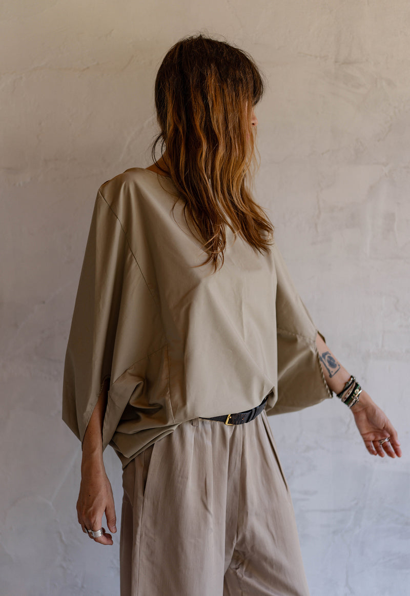 Sunset Letter Top
