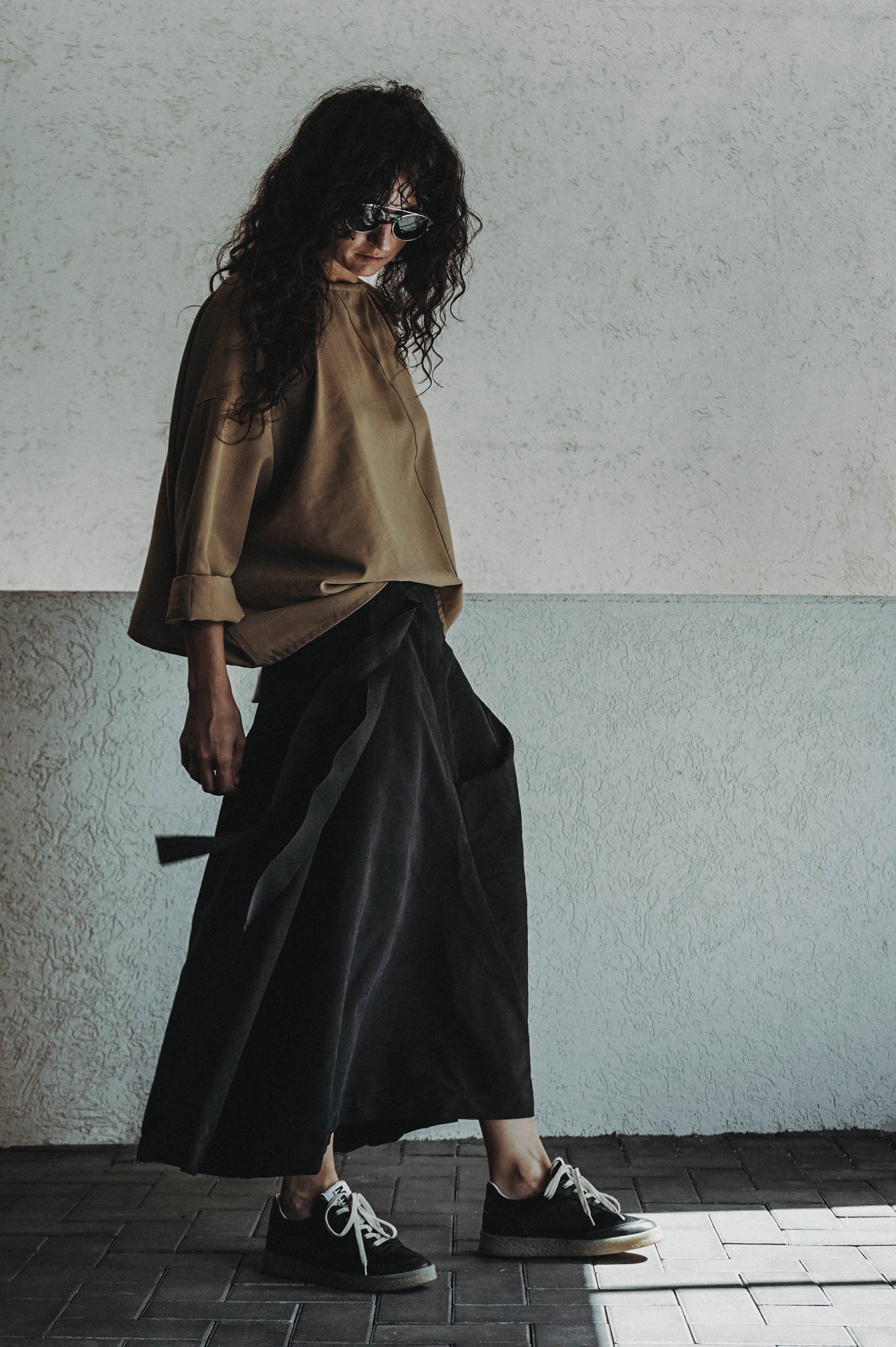 Disclosure Asymmetric Skirt