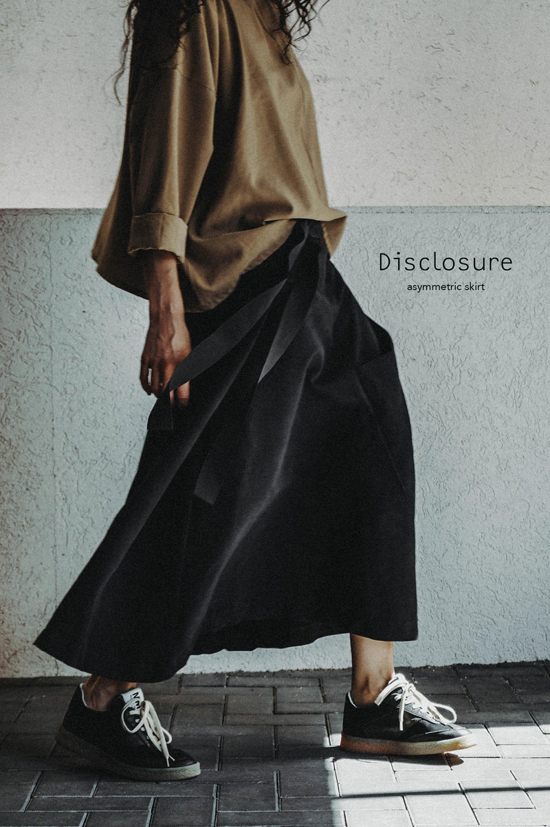 Disclosure Asymmetric Skirt