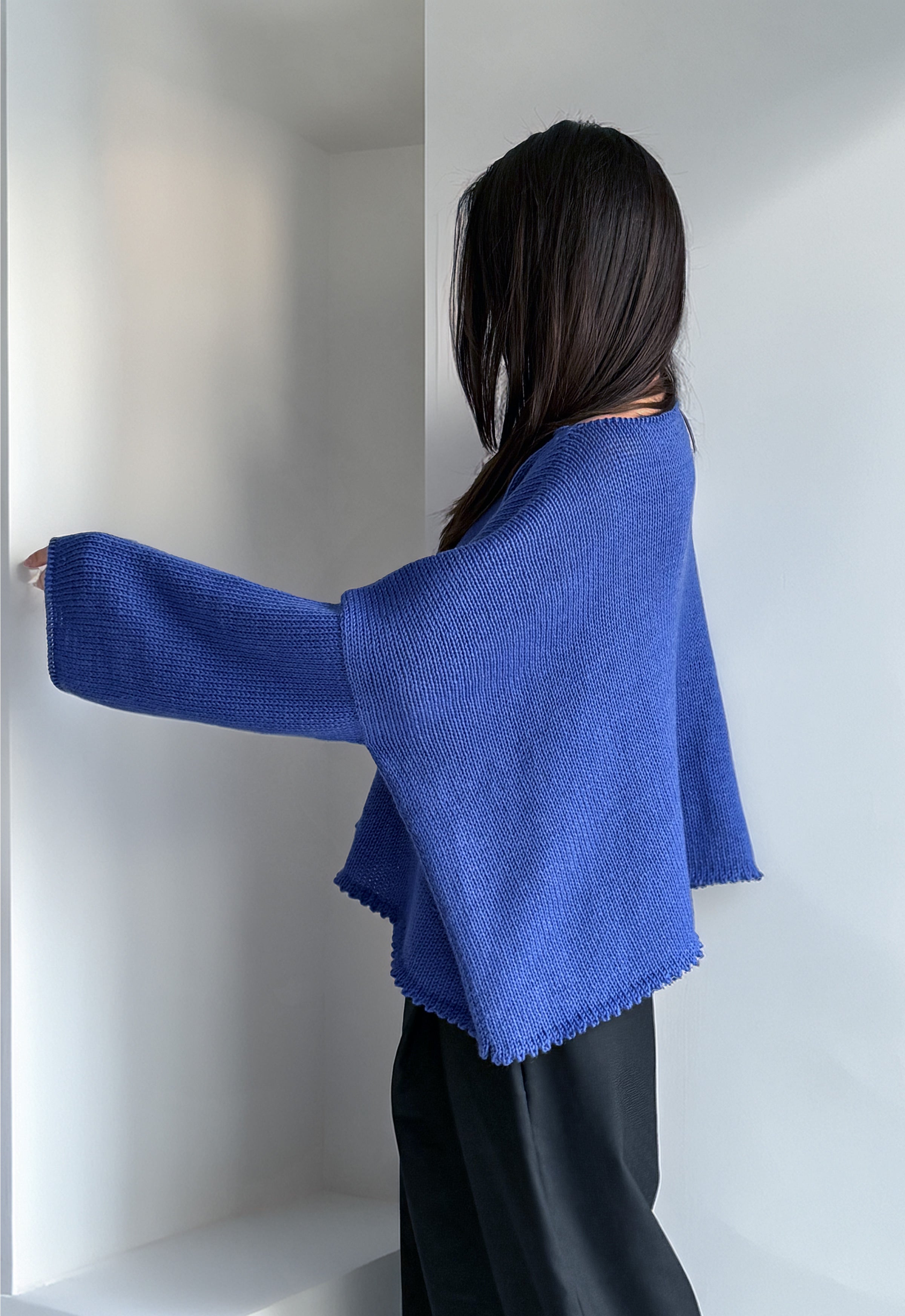 SKY LOOM HAND KNITTED WOOL TOP