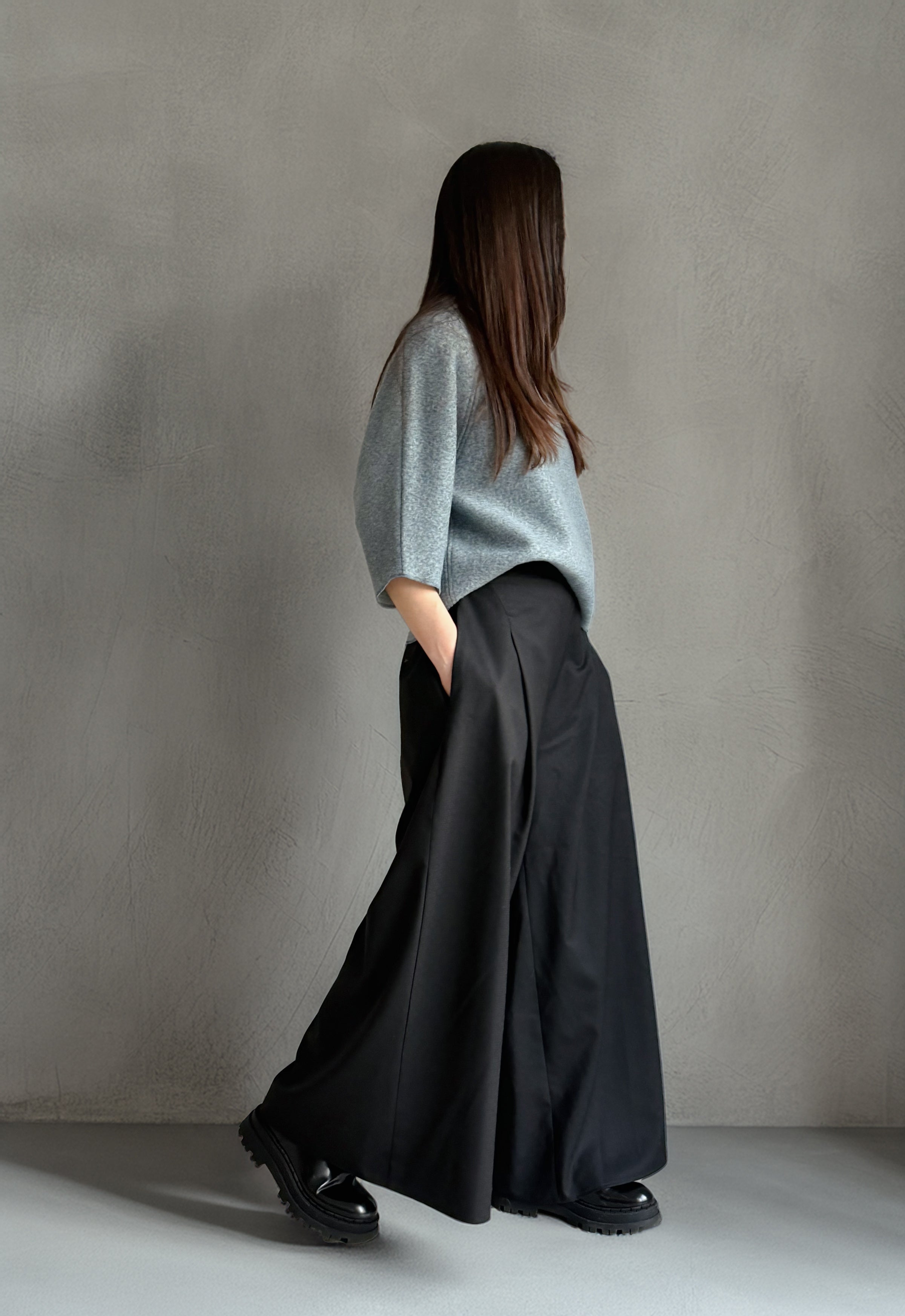 The atrium merino fine wool trousers