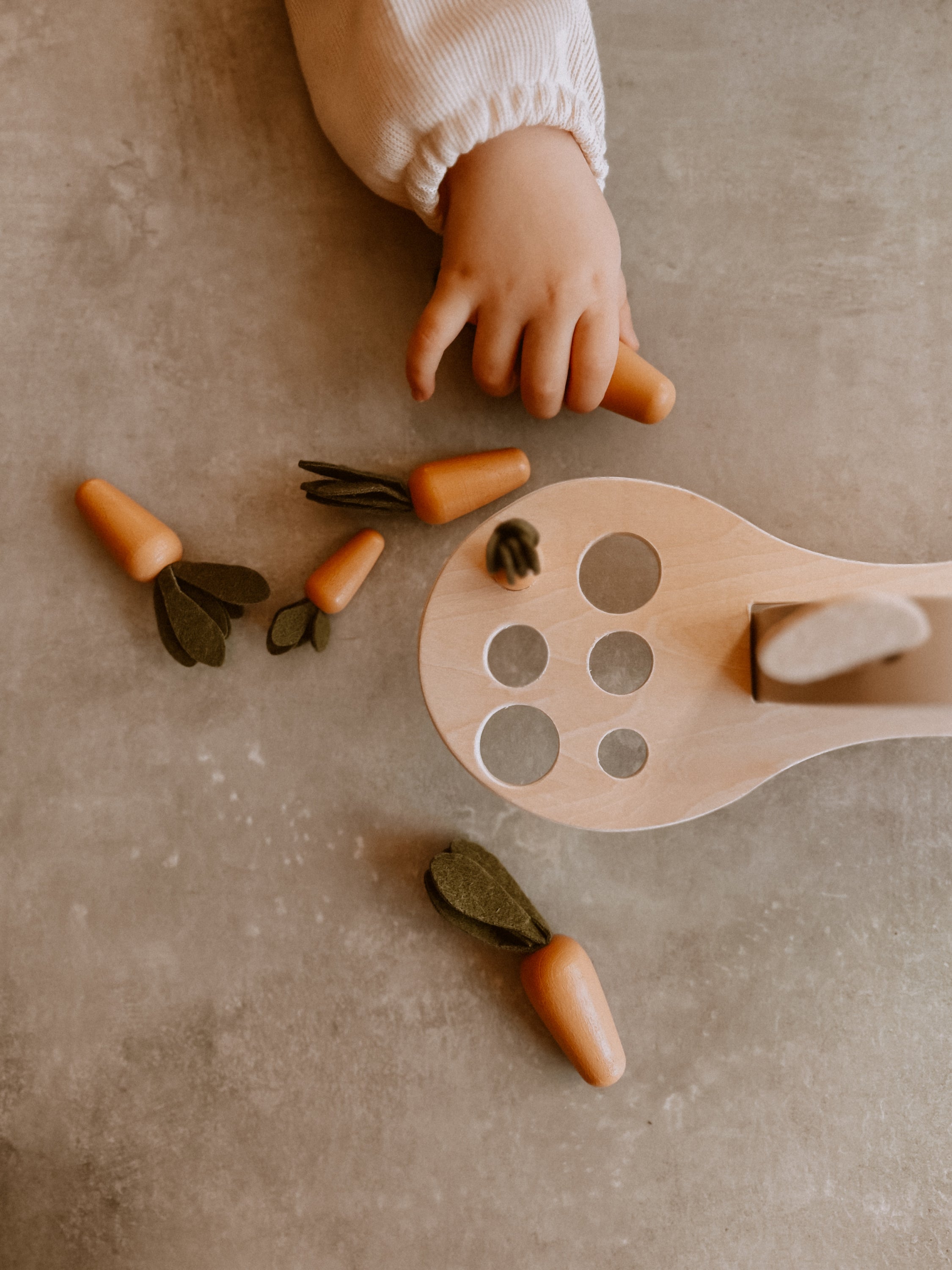 Bunny Balance - Wood puzzle