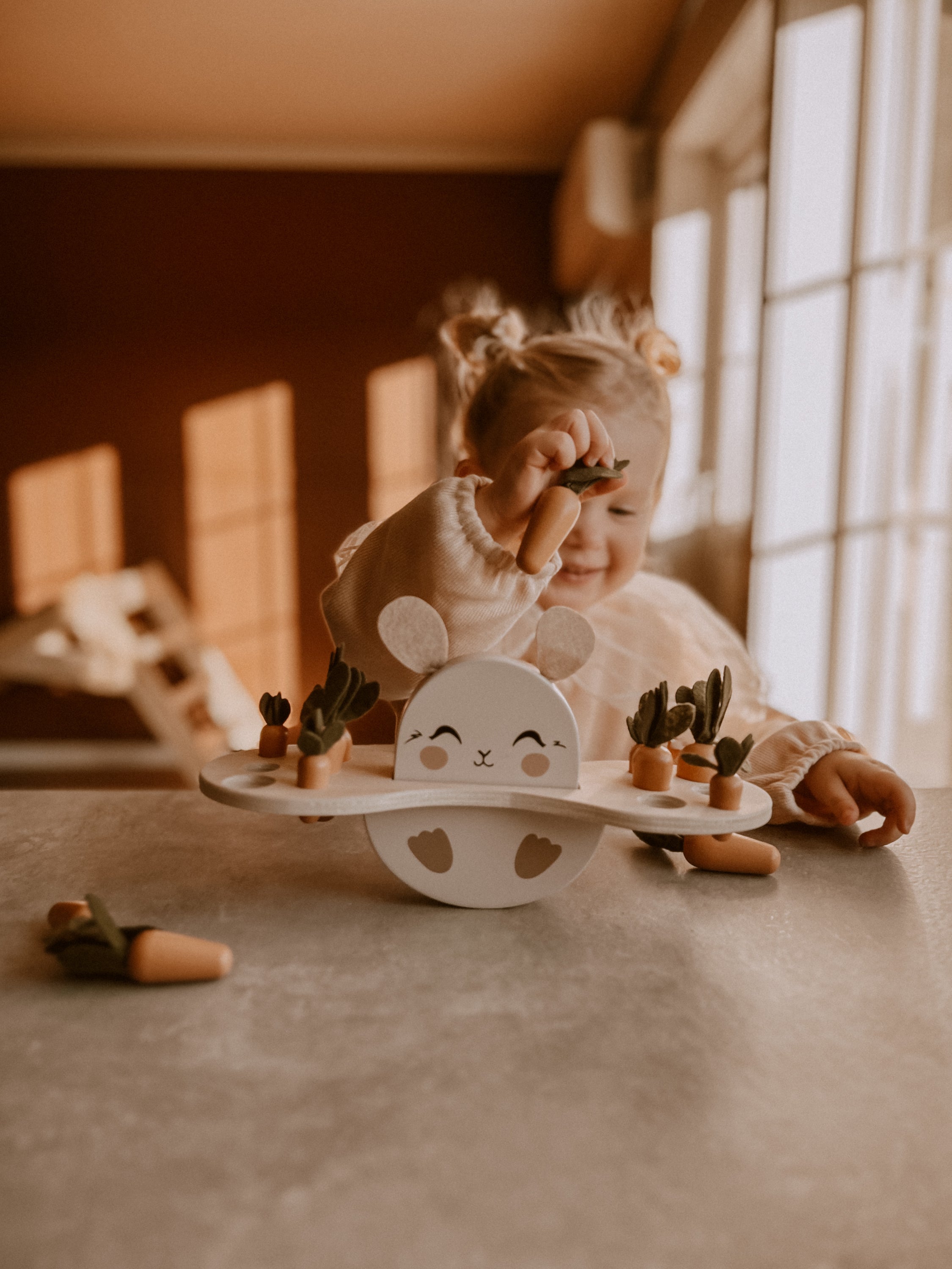 Bunny Balance - Wood puzzle
