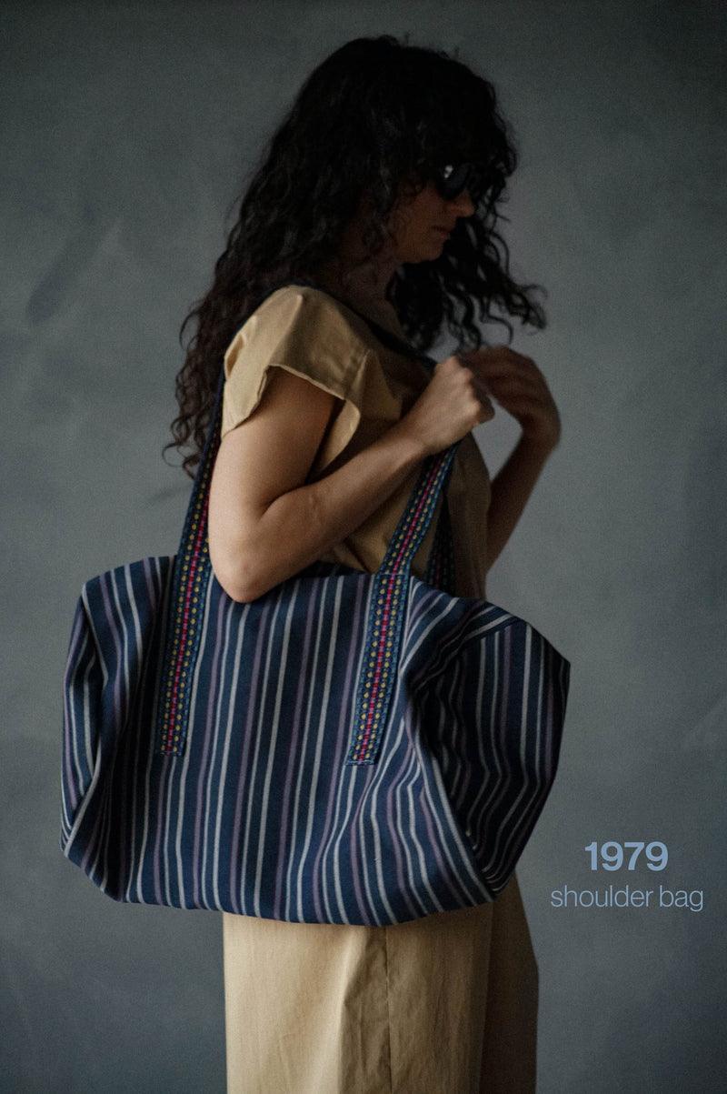 1979 Shoulder BAG