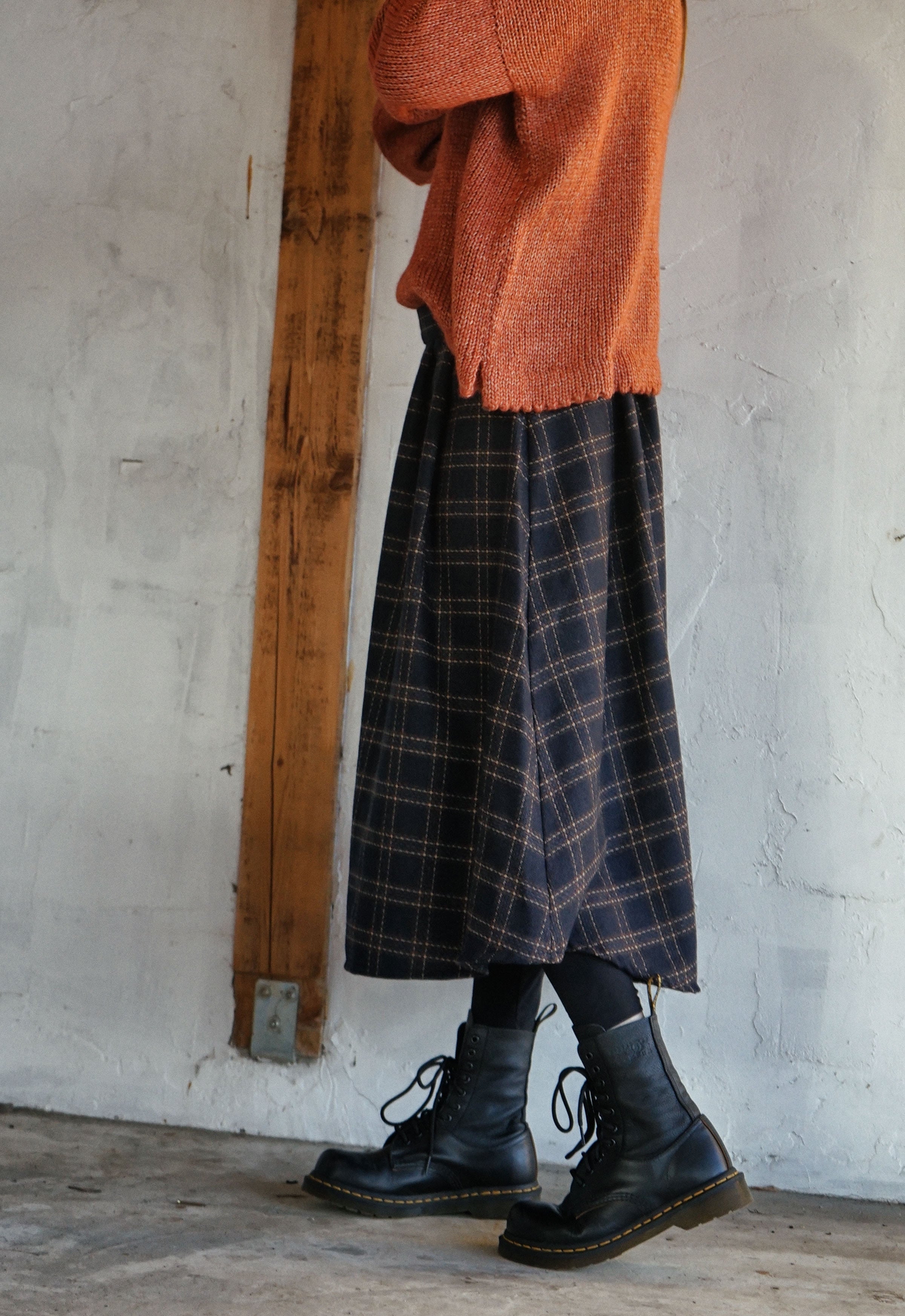 Pleated wool skirt