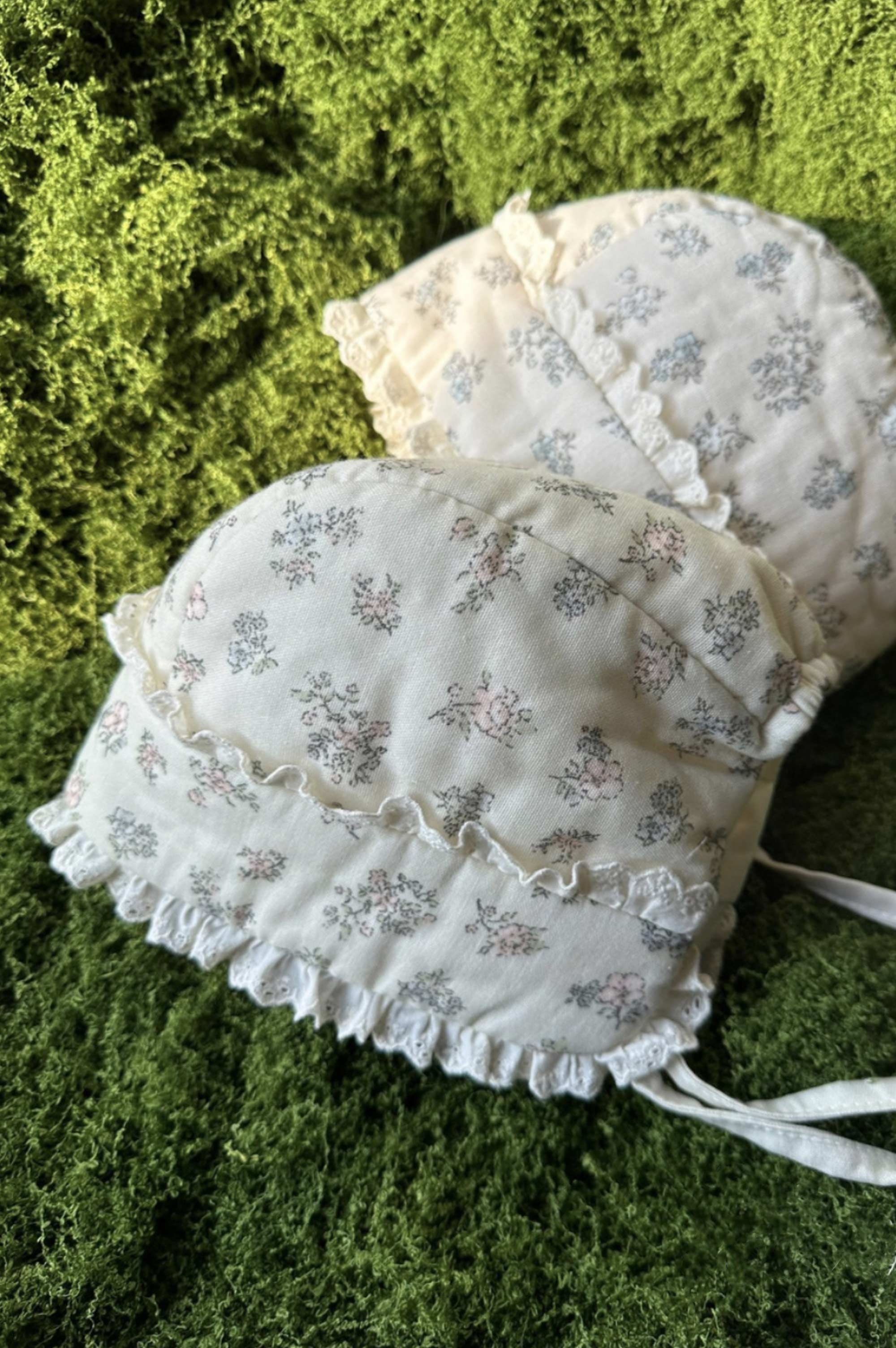 MonBebe Flower Bonnet (2 colours)