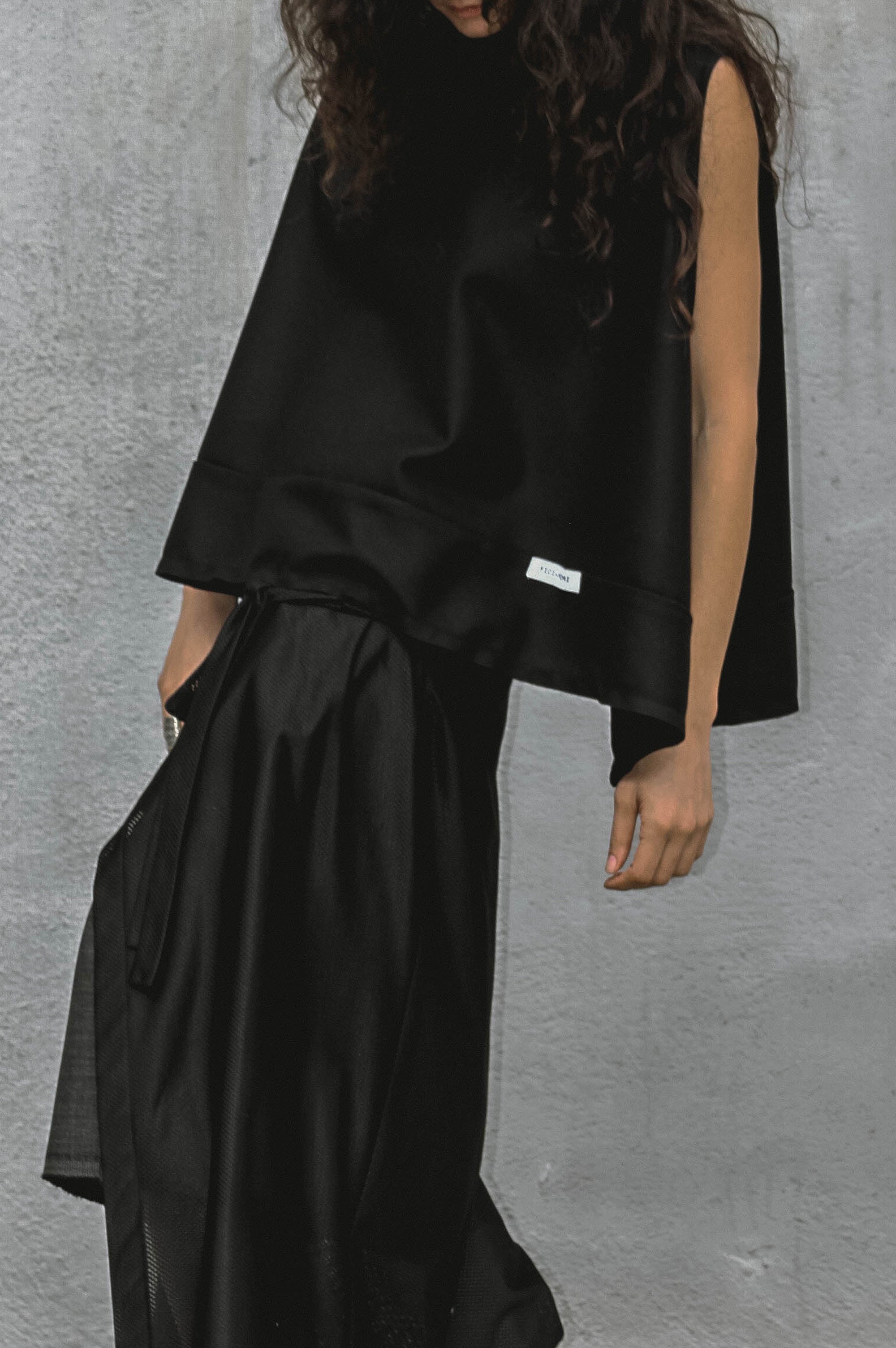 Sleeveless wool vest