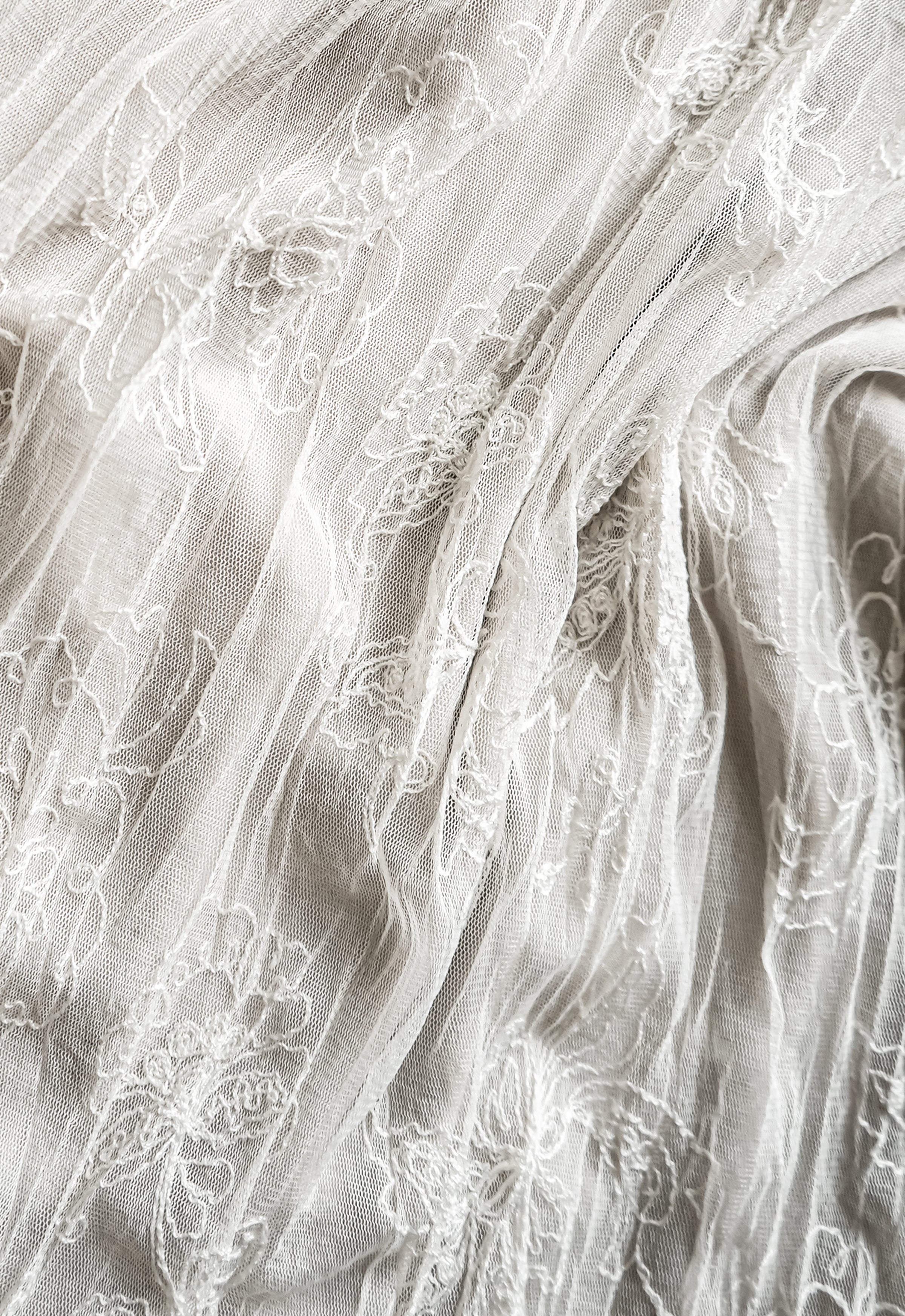 WHISPER LACE SKIRT